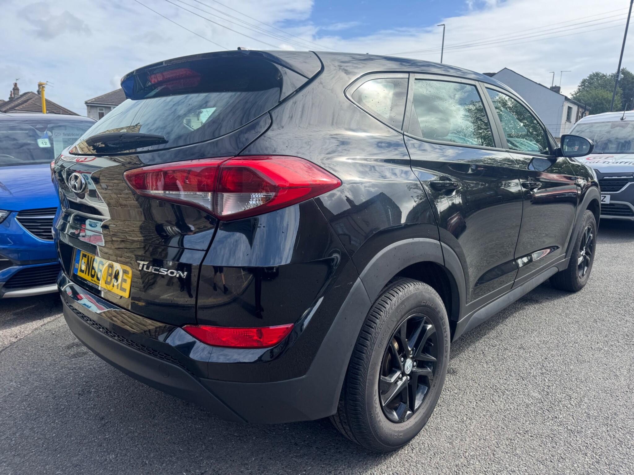 Hyundai Tucson view 7