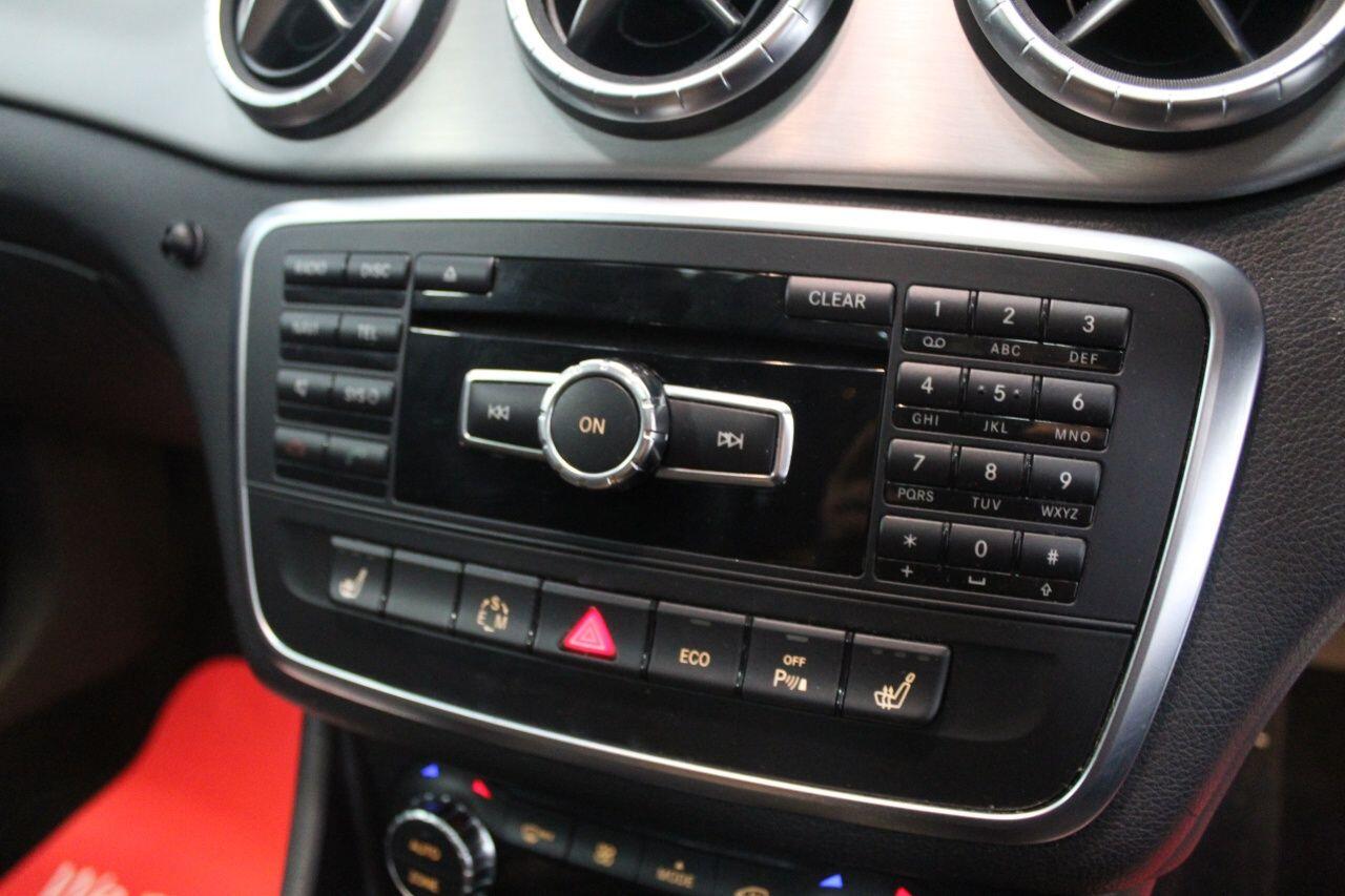 Mercedes-Benz Cla view 42