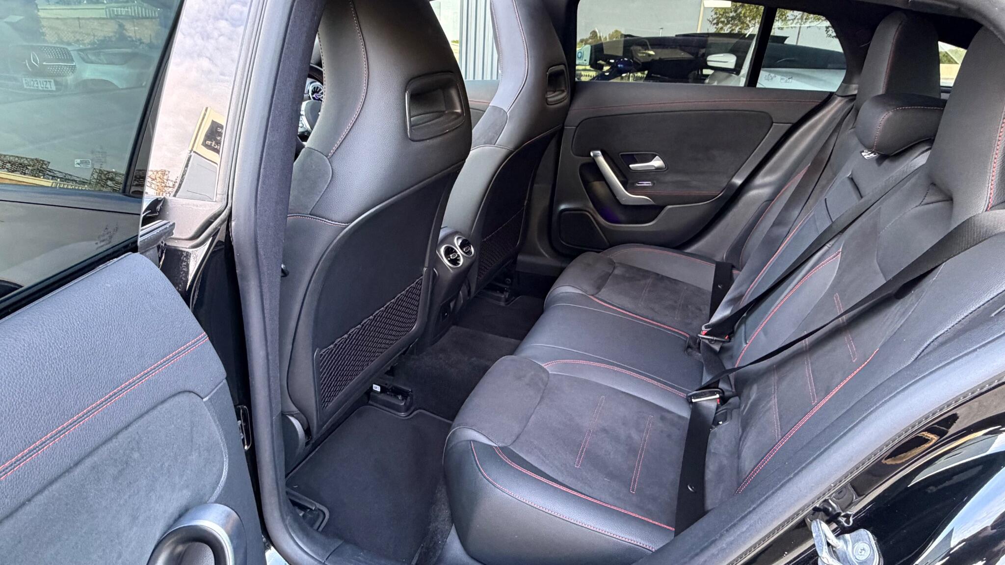 Mercedes-Benz Cla view 15