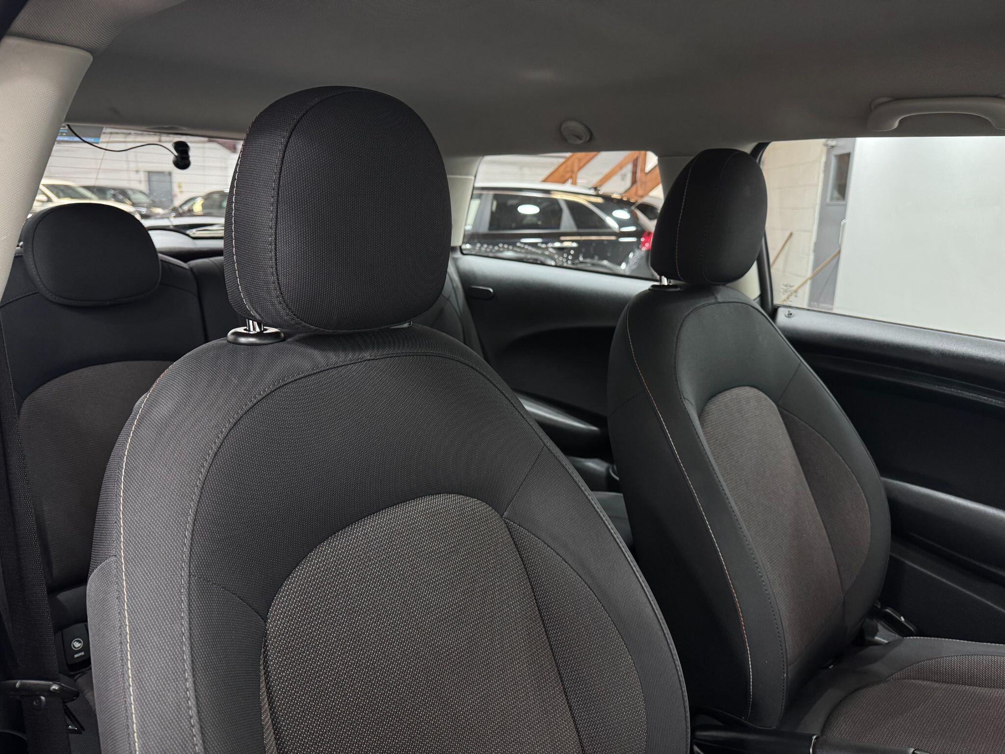 Mini Hatch view 25