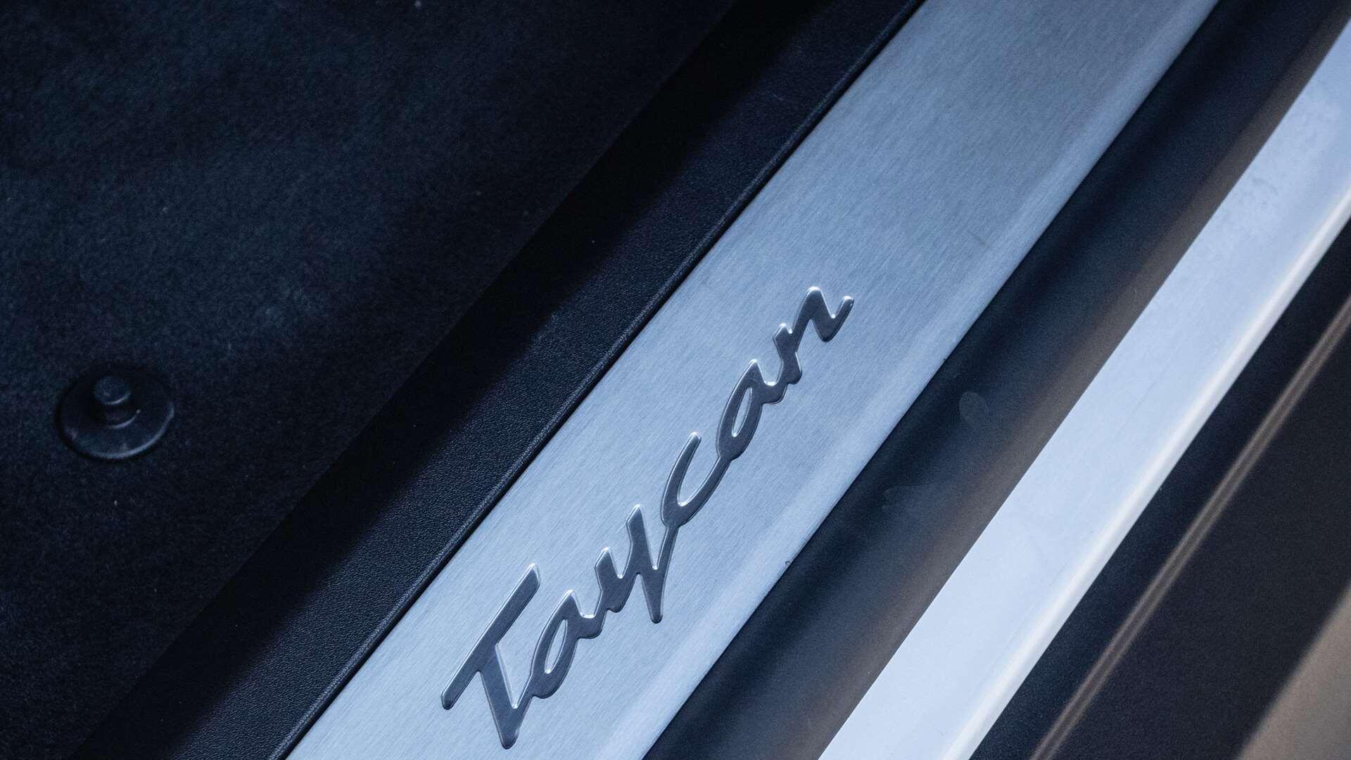 Porsche Taycan view 30