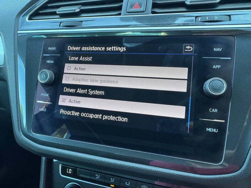 Volkswagen Tiguan view 29
