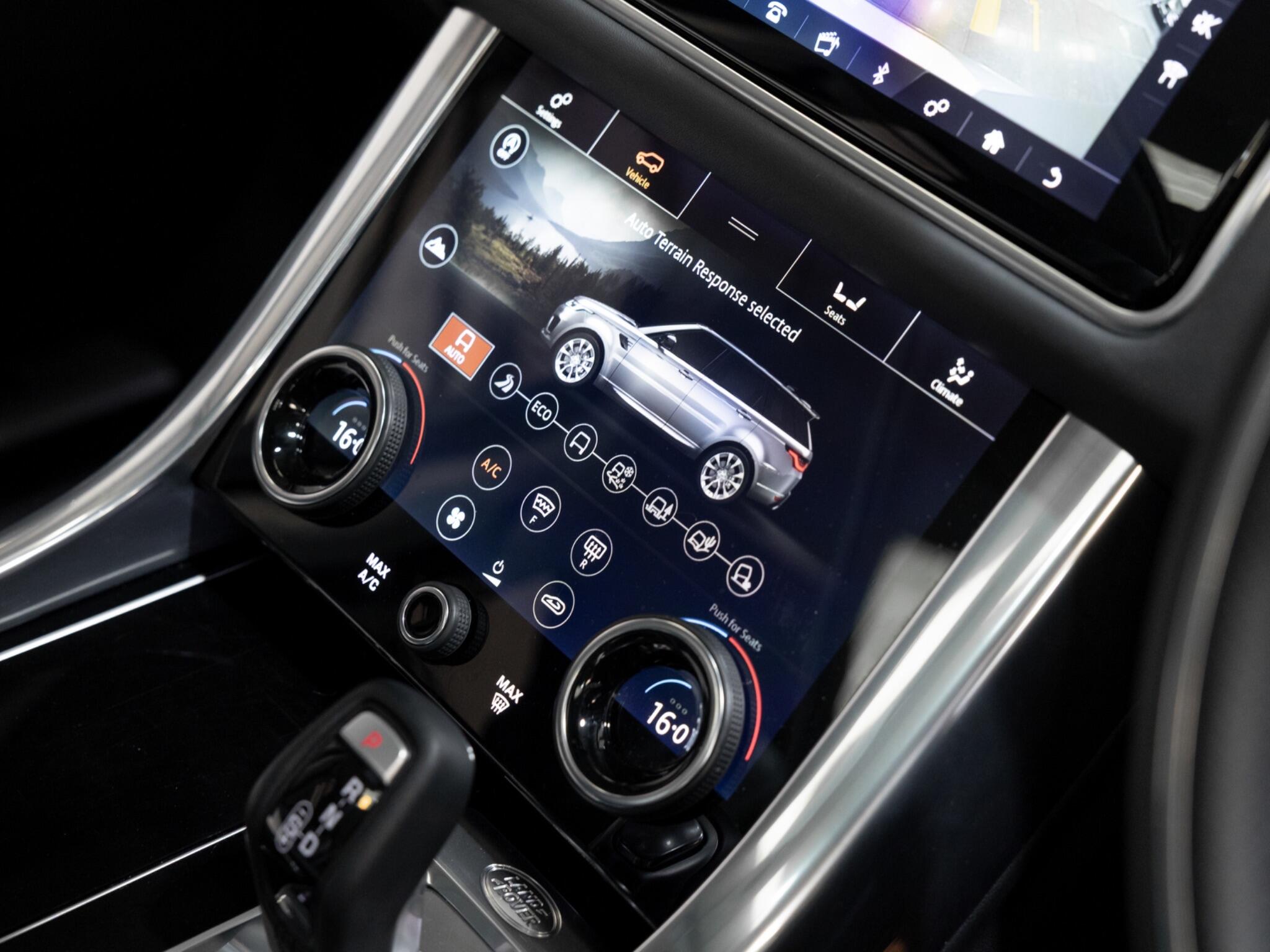Land Rover Range Rover Sport view 25