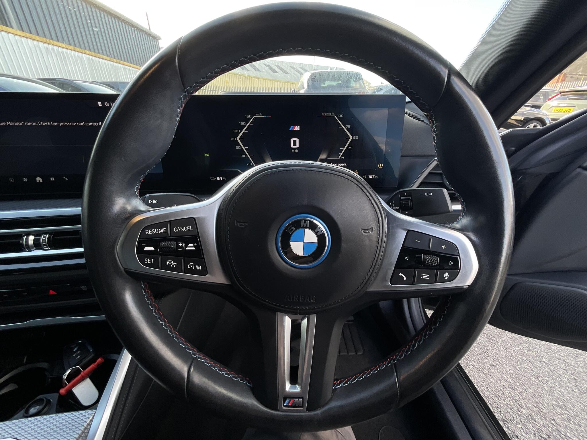 BMW i4 view 20