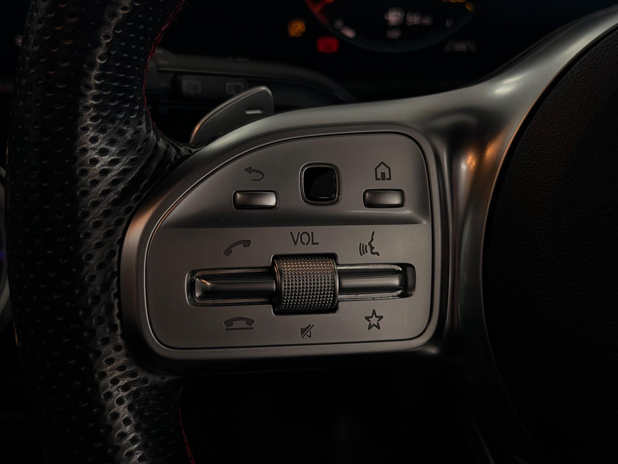 Mercedes-Benz A-Class view 23