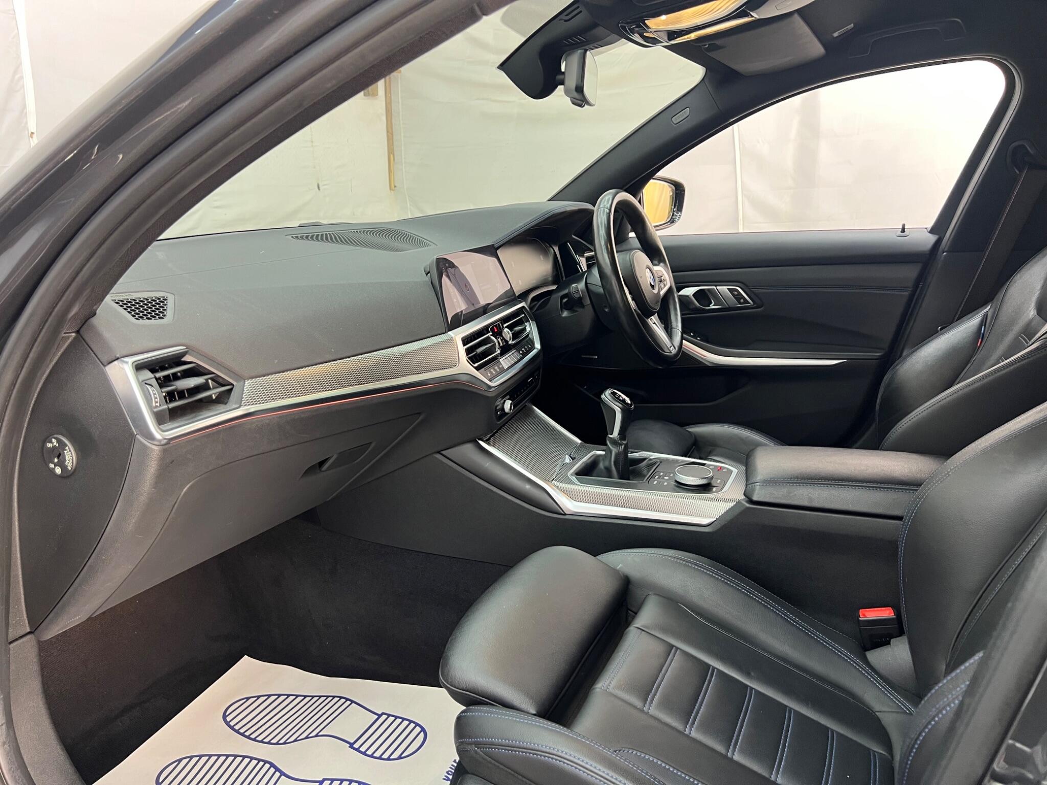 BMW 3 Series view 53