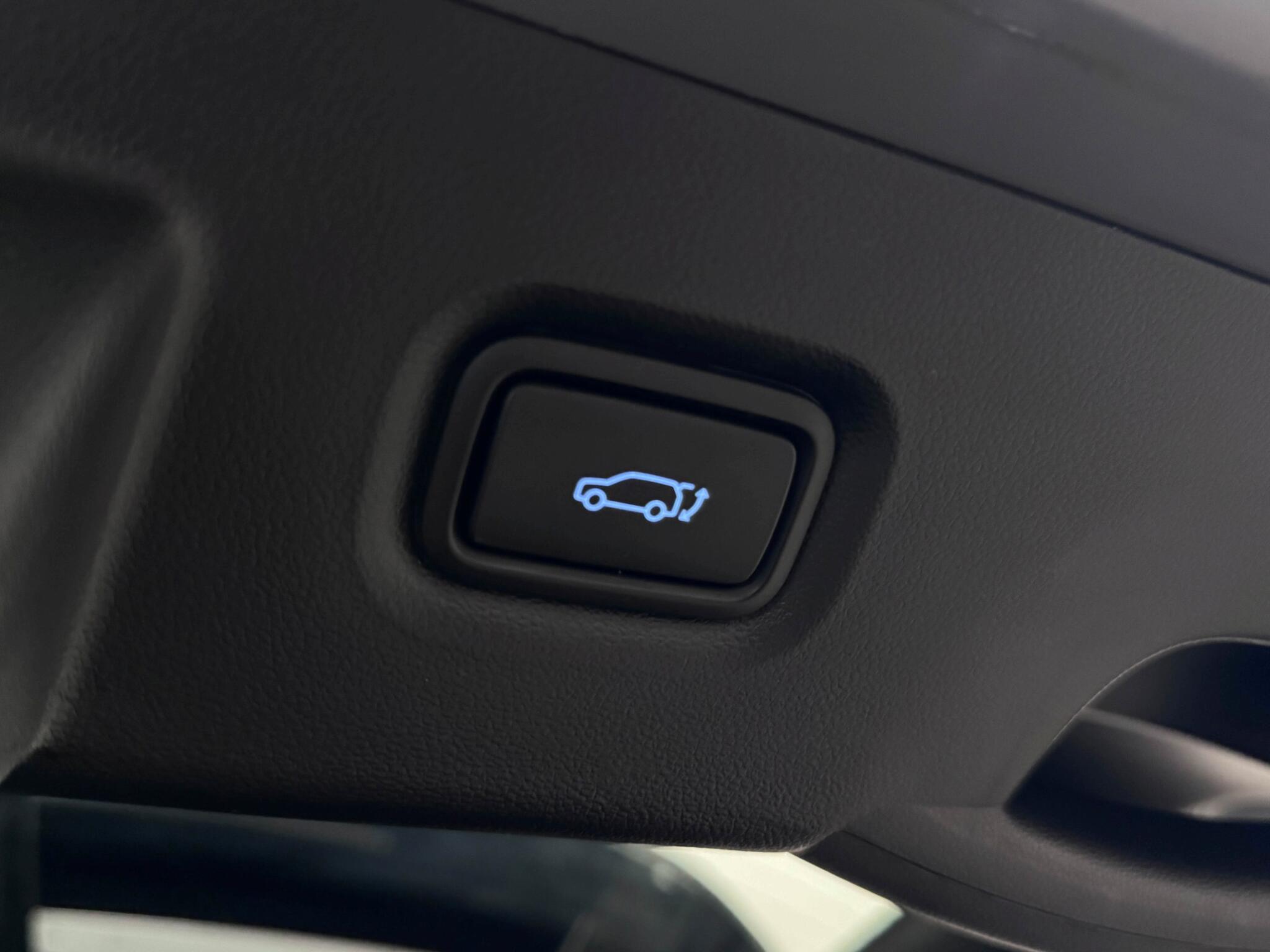 Hyundai Ioniq 5 view 8