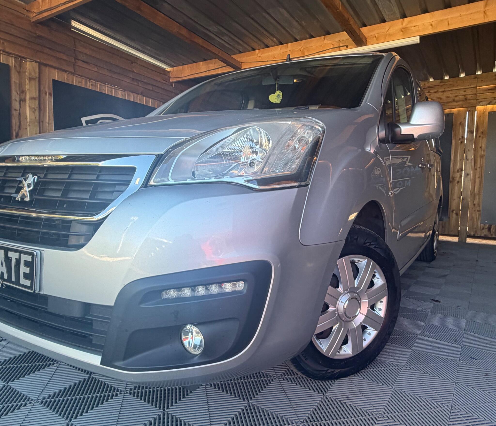 Peugeot Partner Tepee view 7