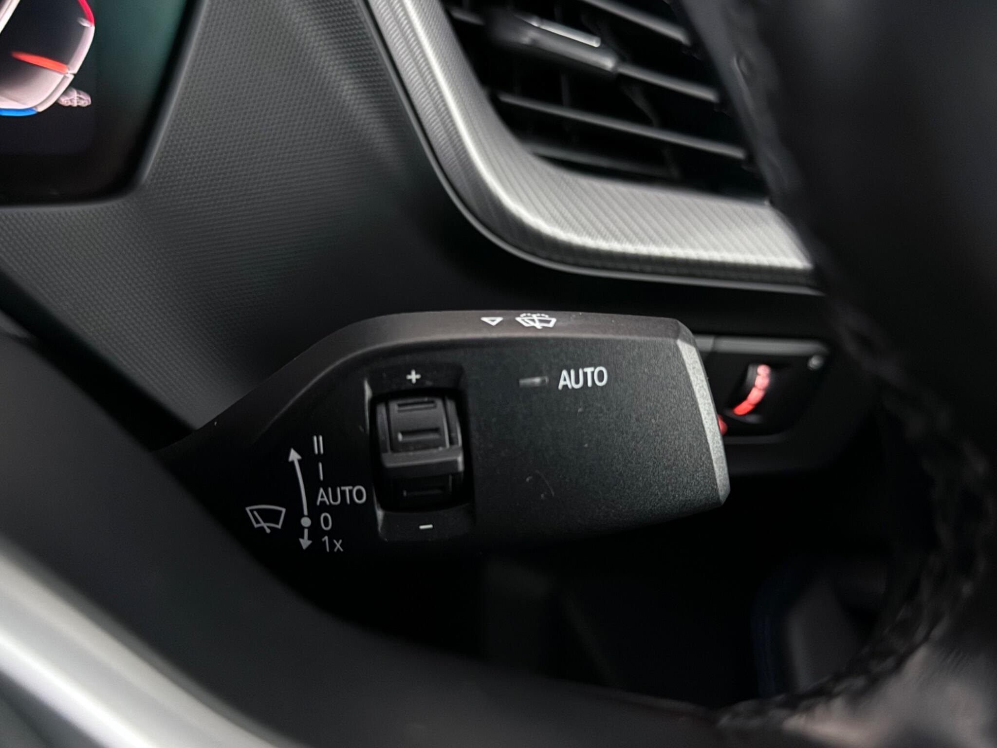 BMW 2 Series view 16