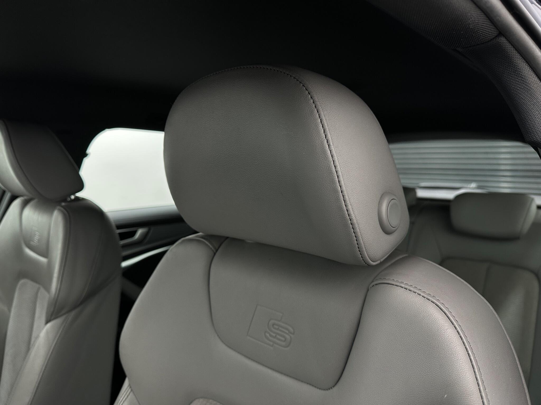Audi A6 view 38