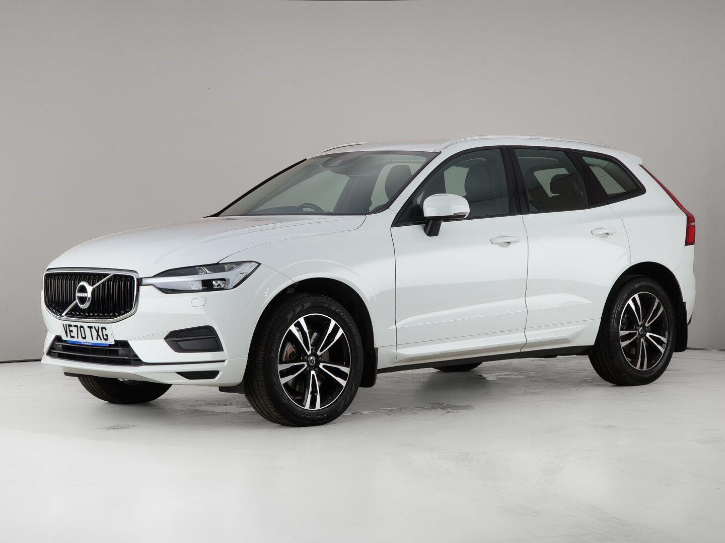 Volvo XC60 view 2