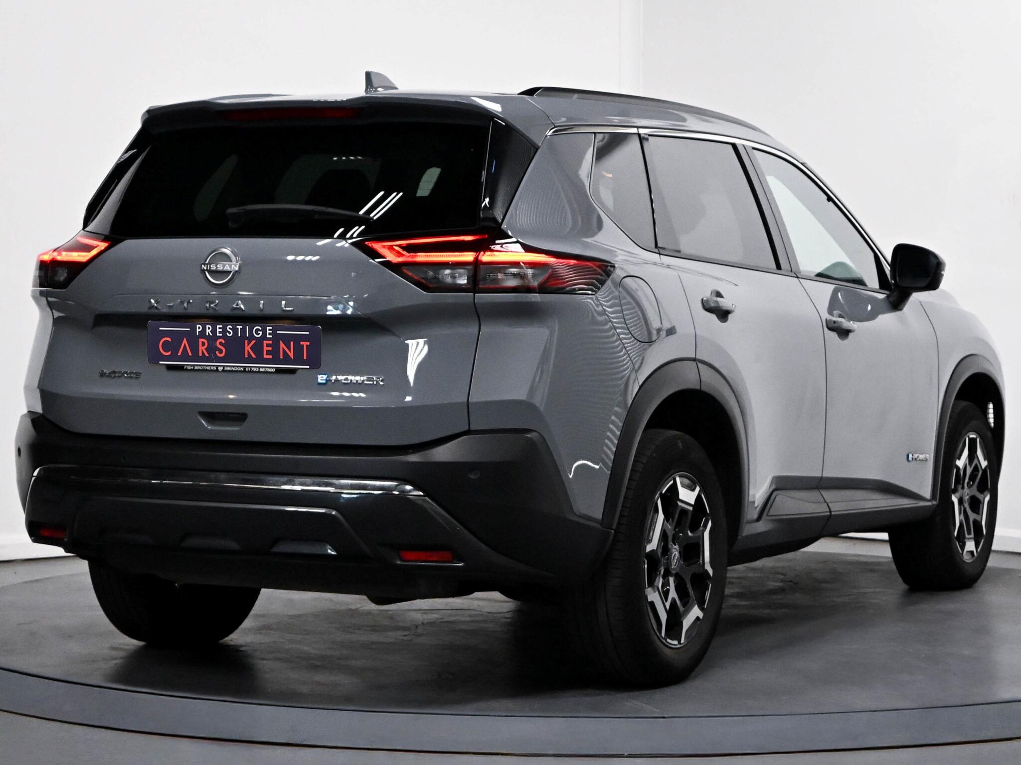 Nissan X-Trail view 7