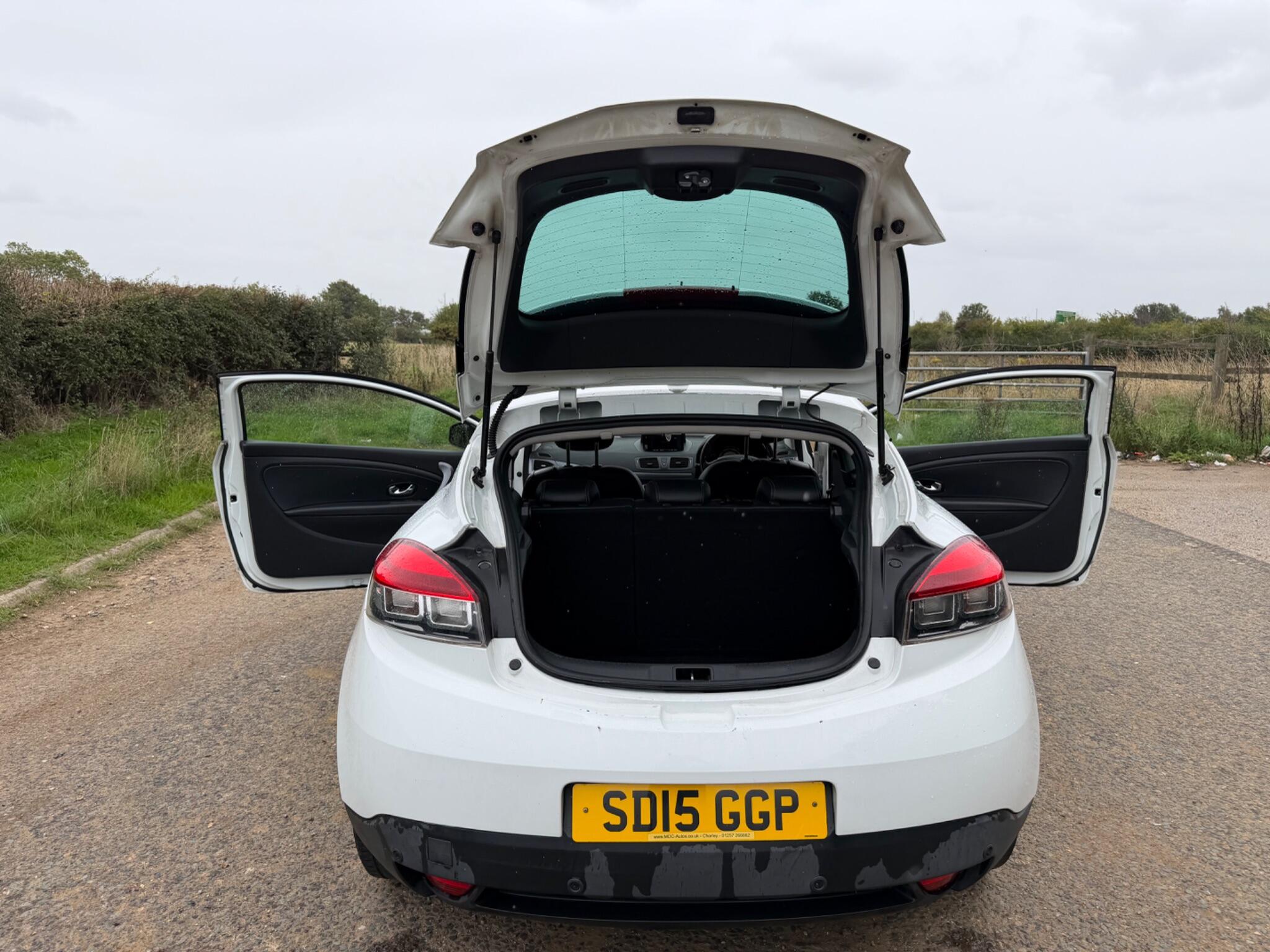 Renault Megane view 9