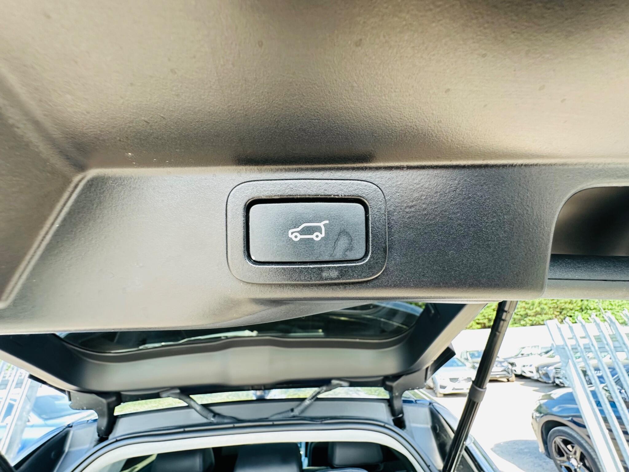 Land Rover Range Rover Sport view 86