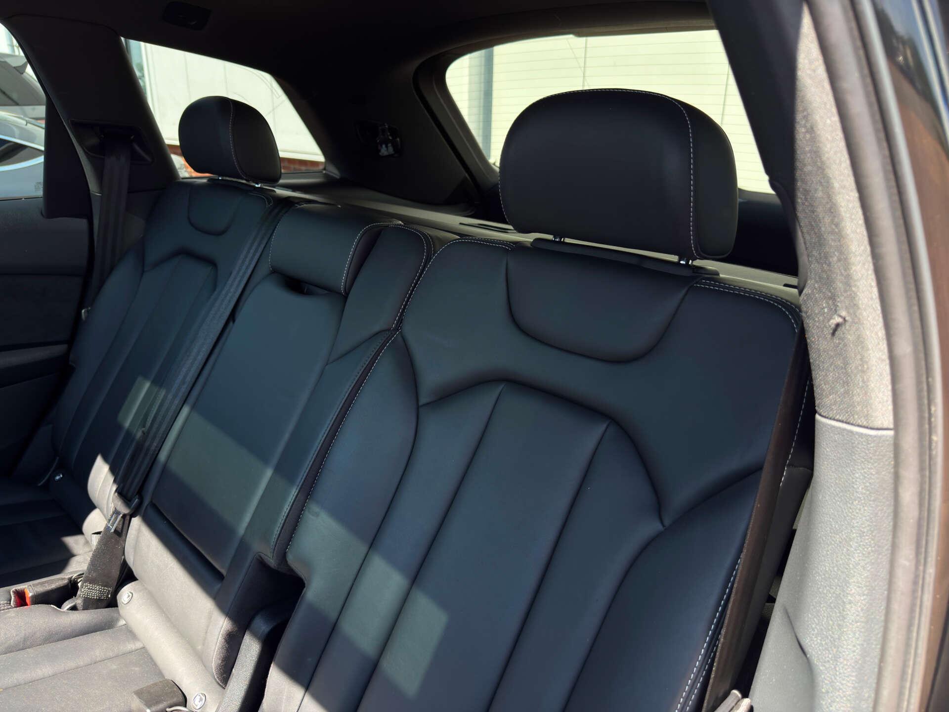 Audi Q7 view 39