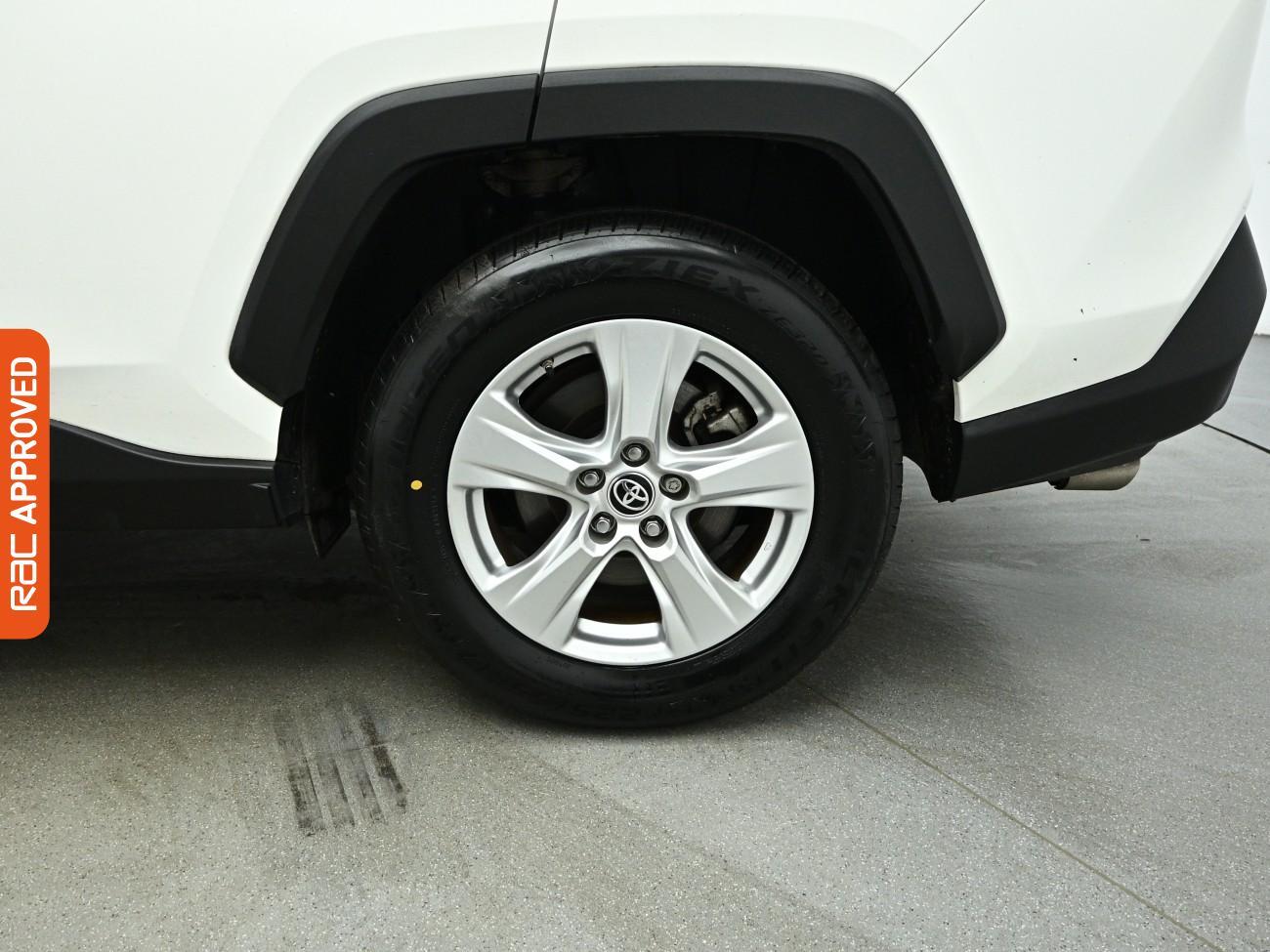 Toyota RAV4 view 26
