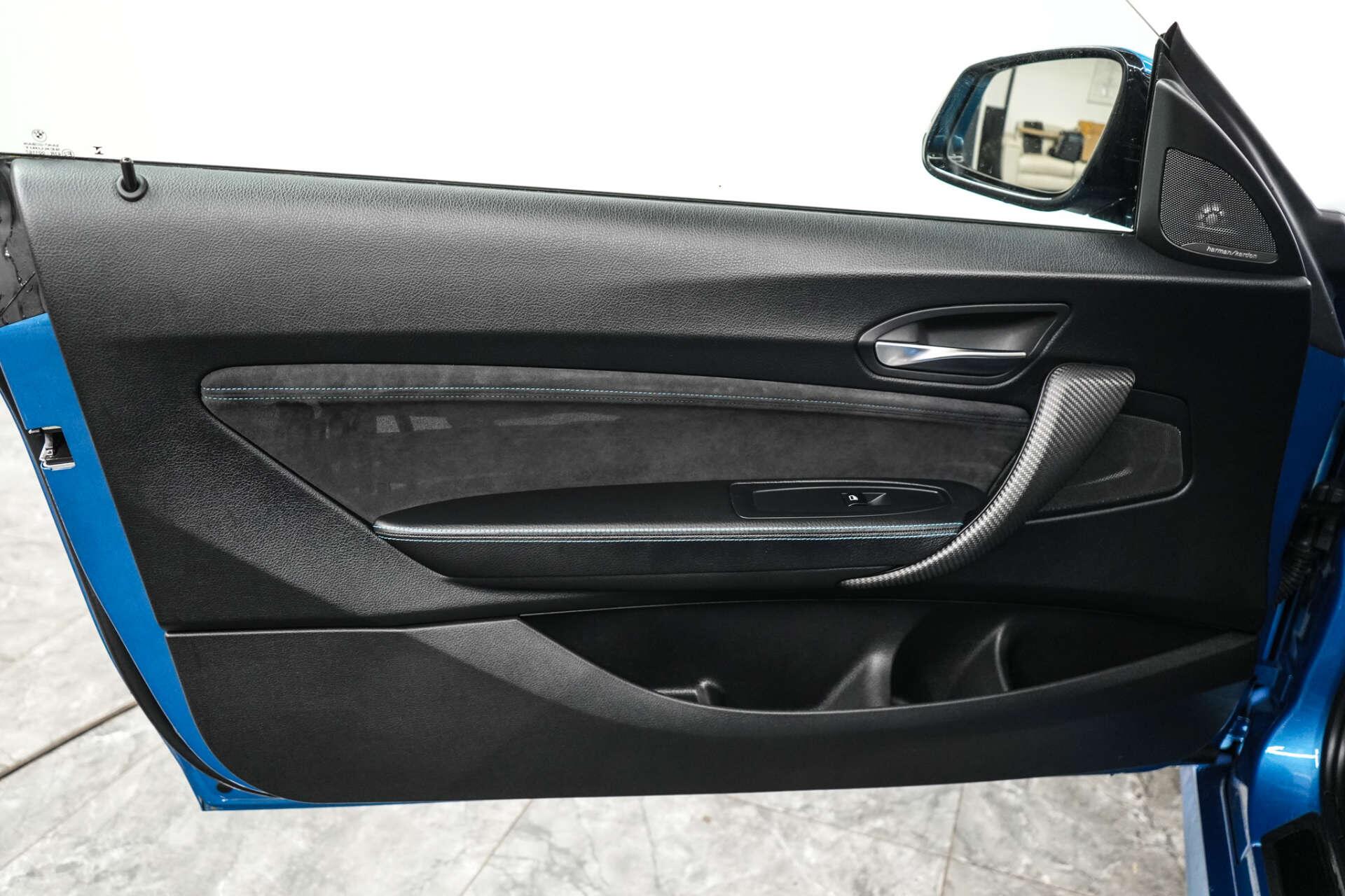 BMW M2 view 17