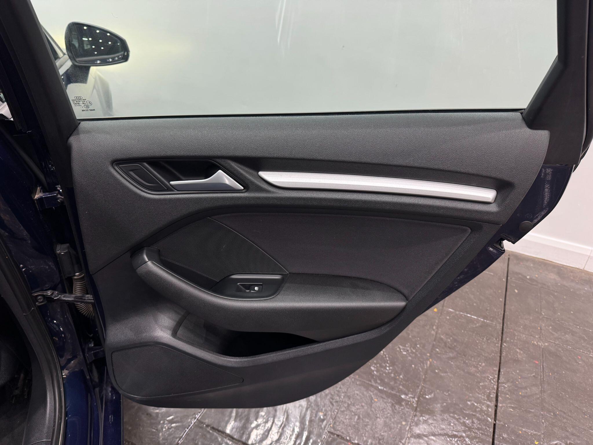 Audi A3 view 39