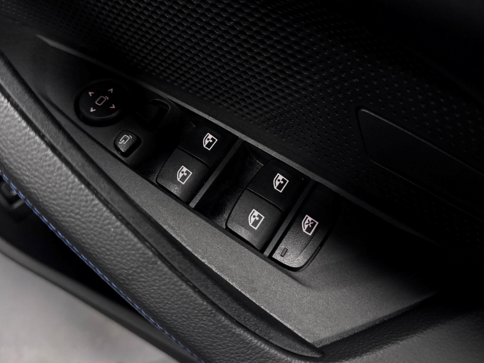 BMW I4 view 14