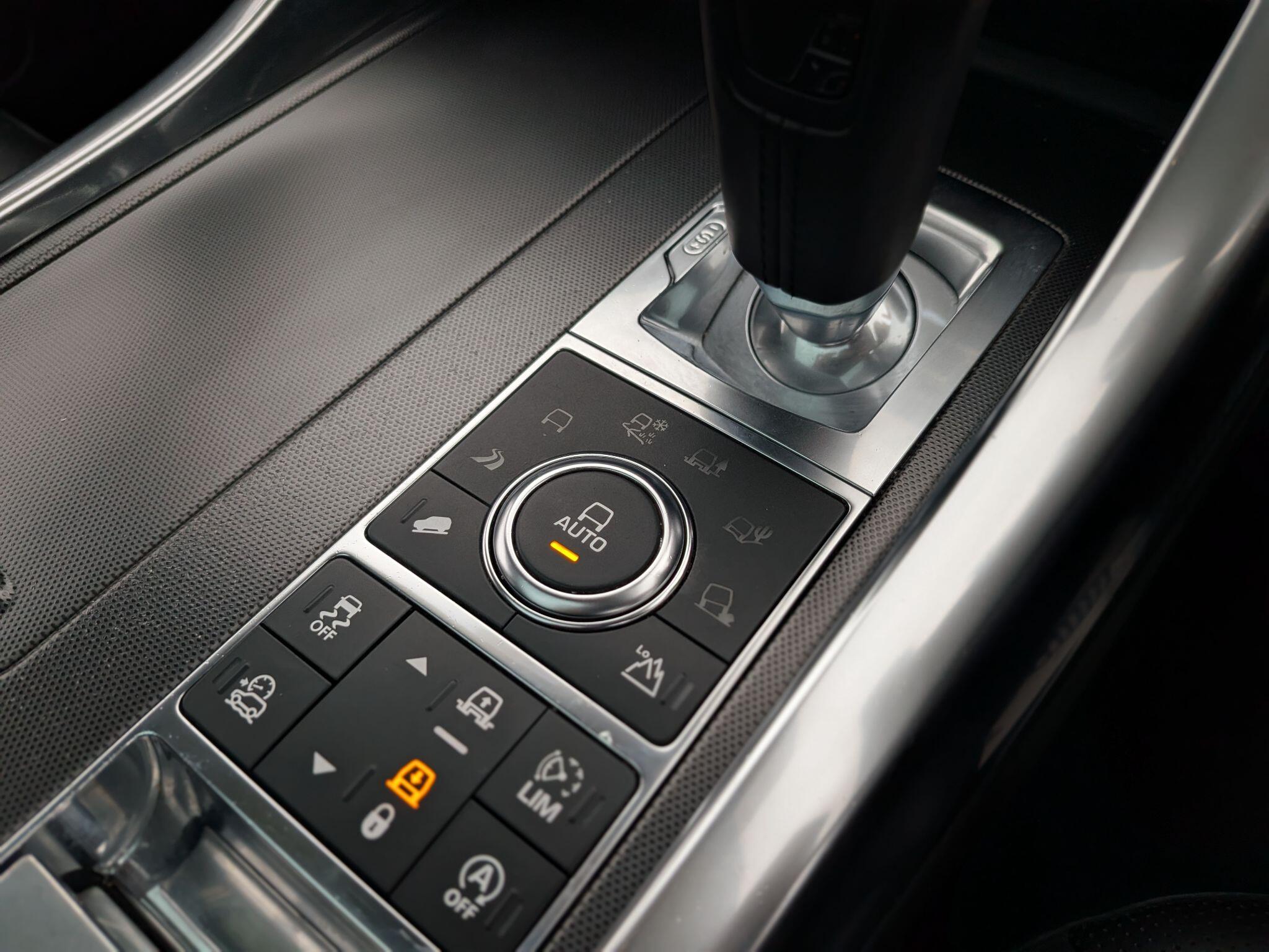 Land Rover Range Rover Sport view 54