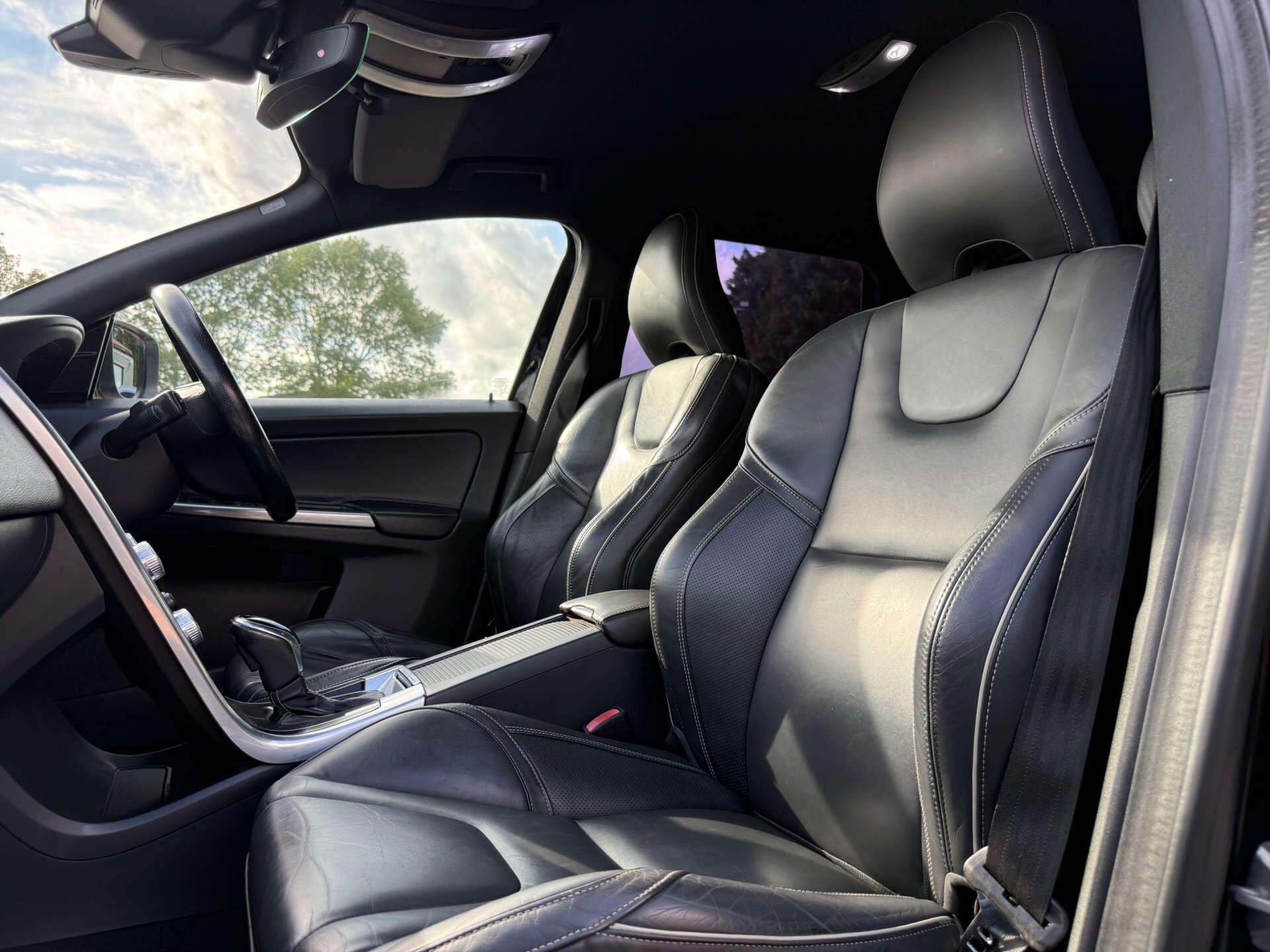 Volvo XC60 view 79