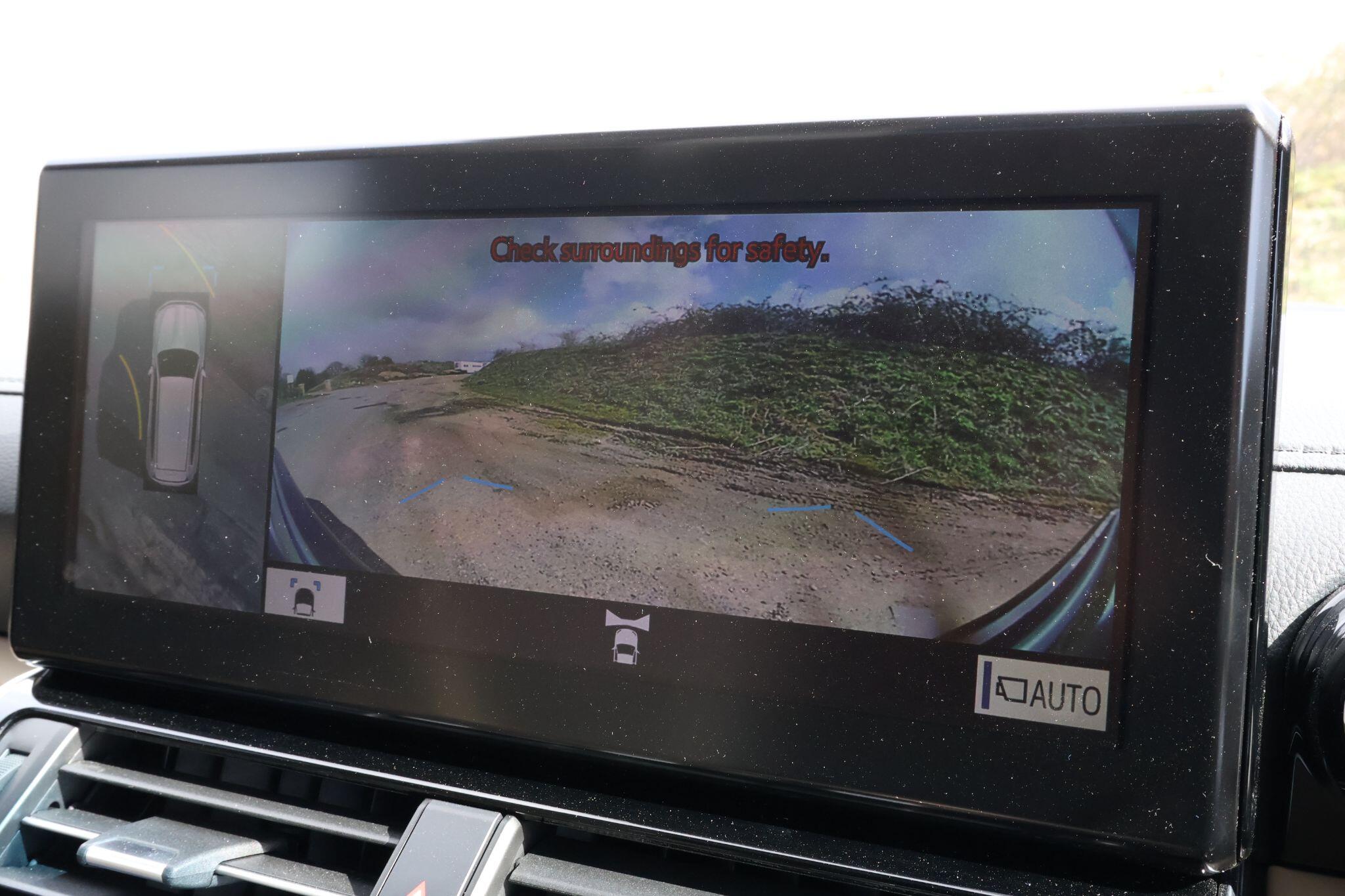 Toyota Land Cruiser view 37