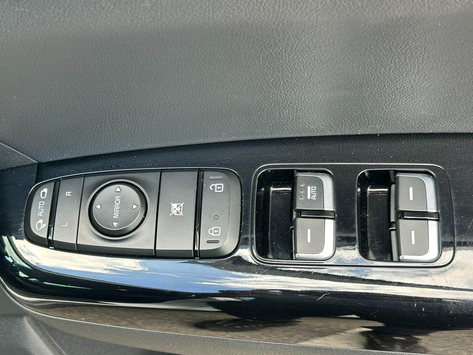 Kia Sportage view 22