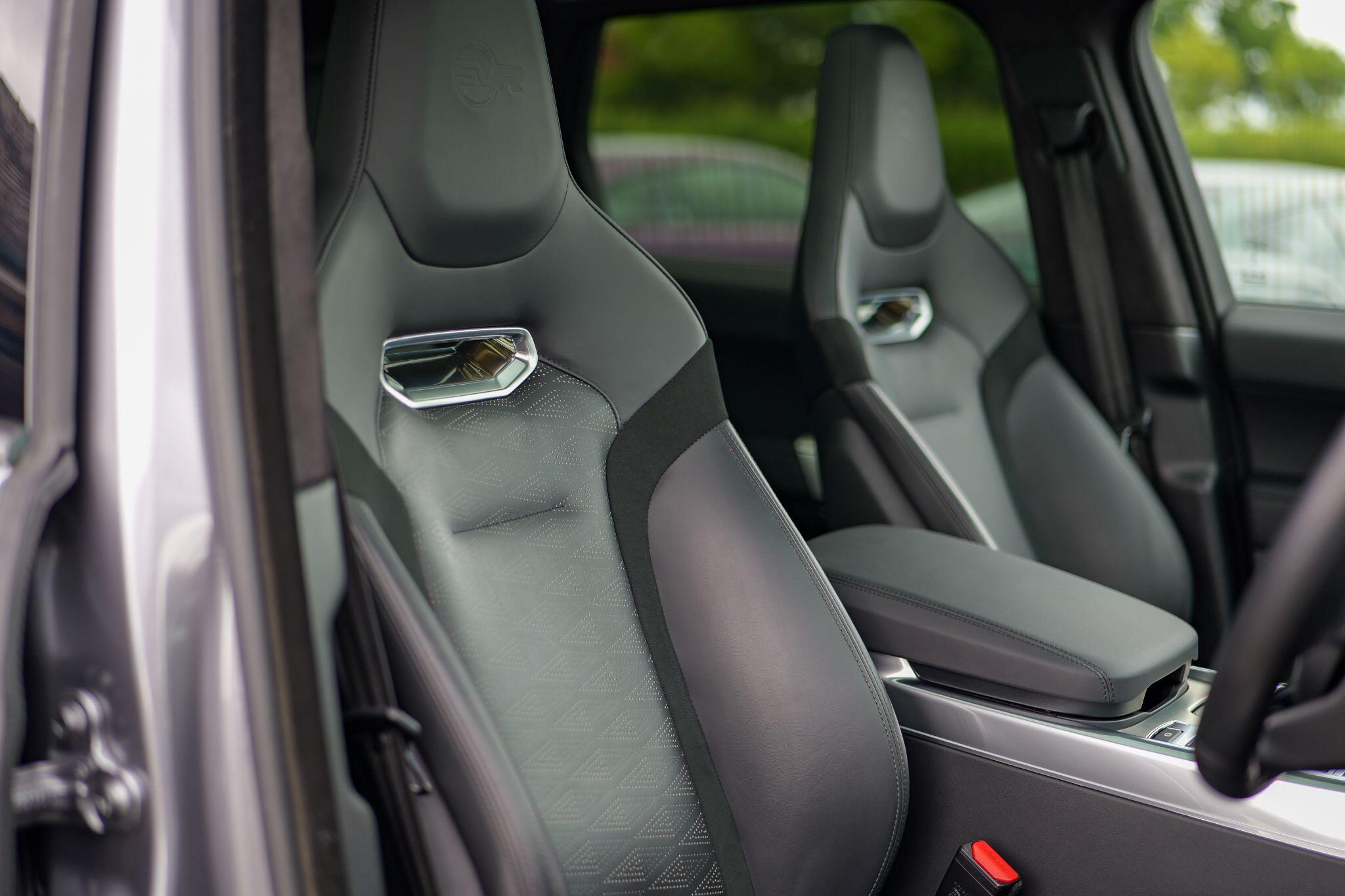 Land Rover Range Rover Sport view 19