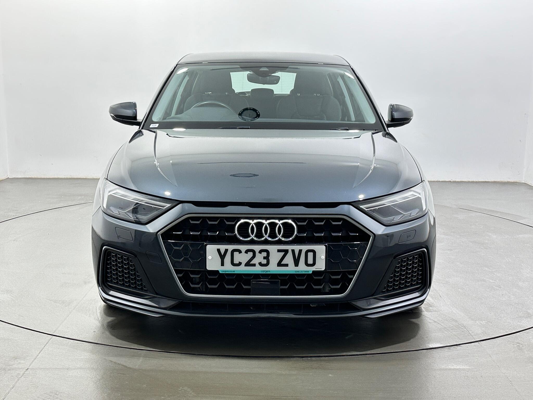 Audi A1 view 3