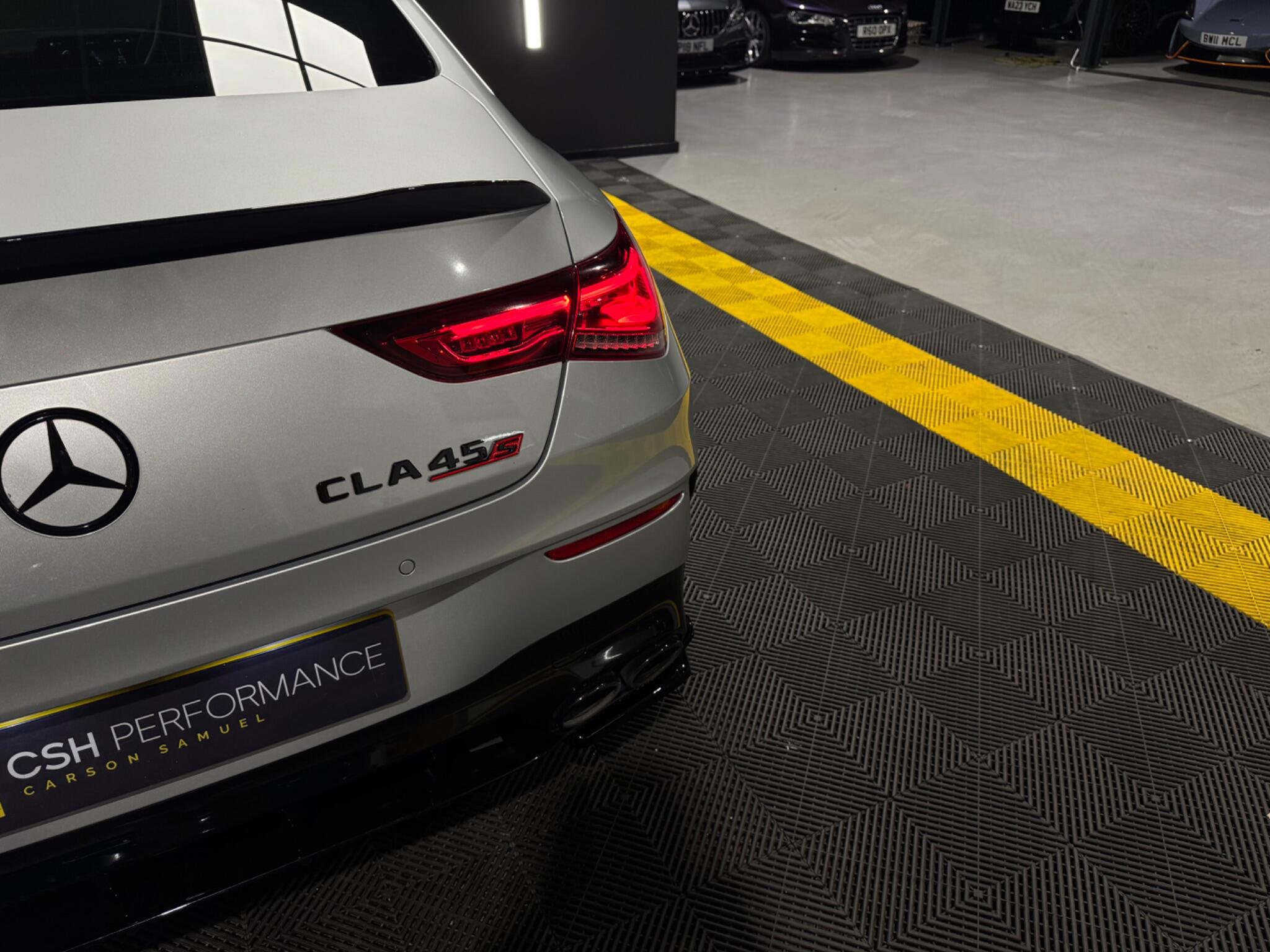 Mercedes-Benz Cla view 9