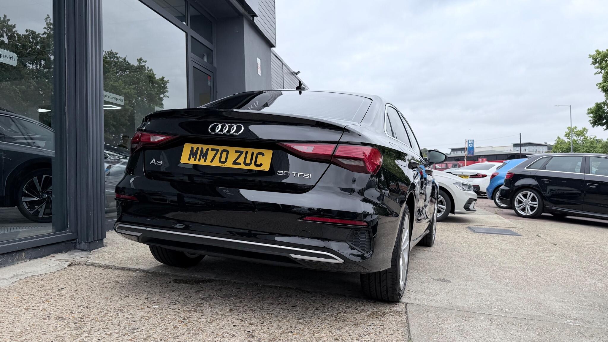Audi A3 view 16