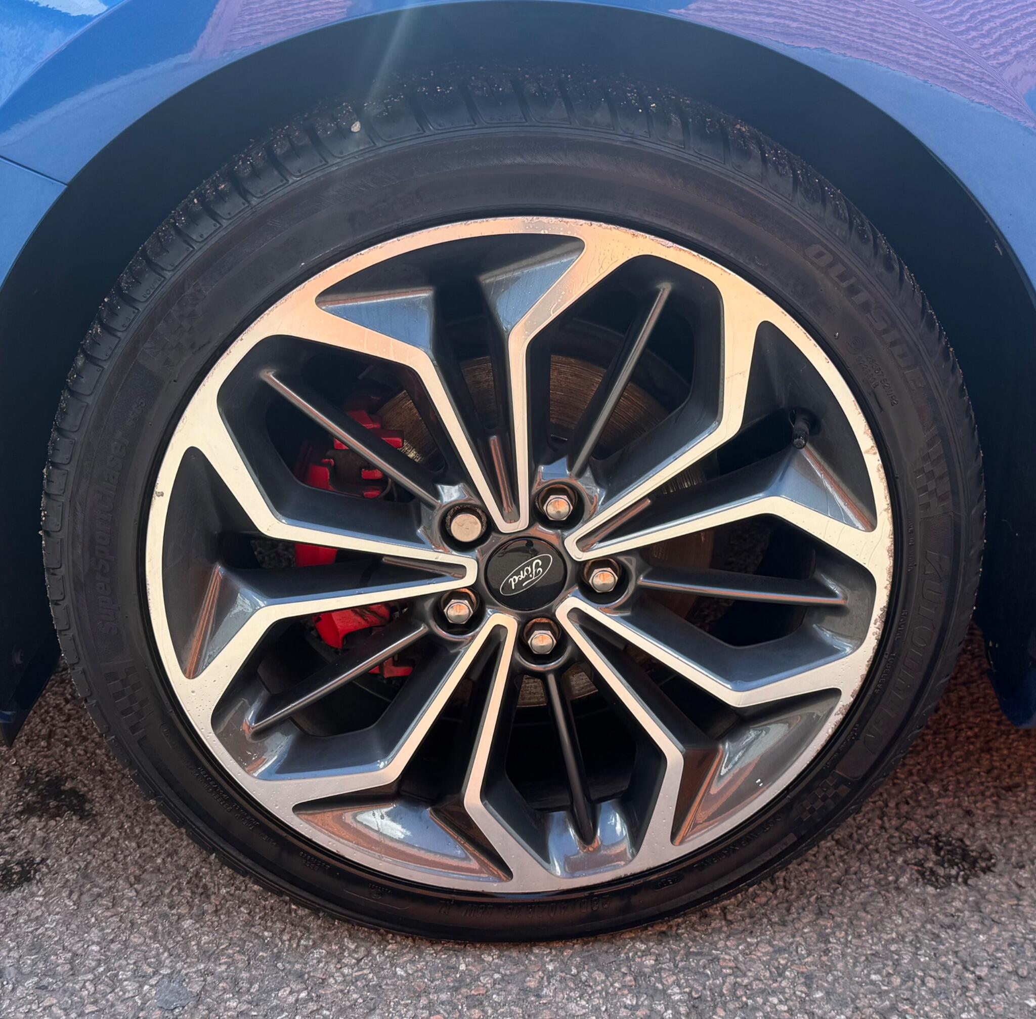 Ford Focus view 9