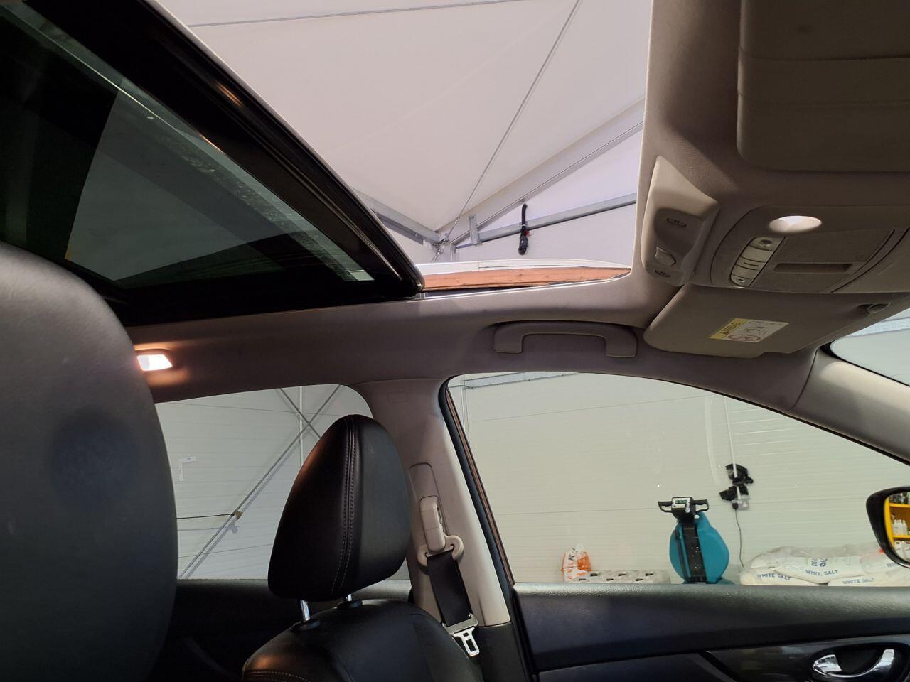 Nissan X-Trail view 14