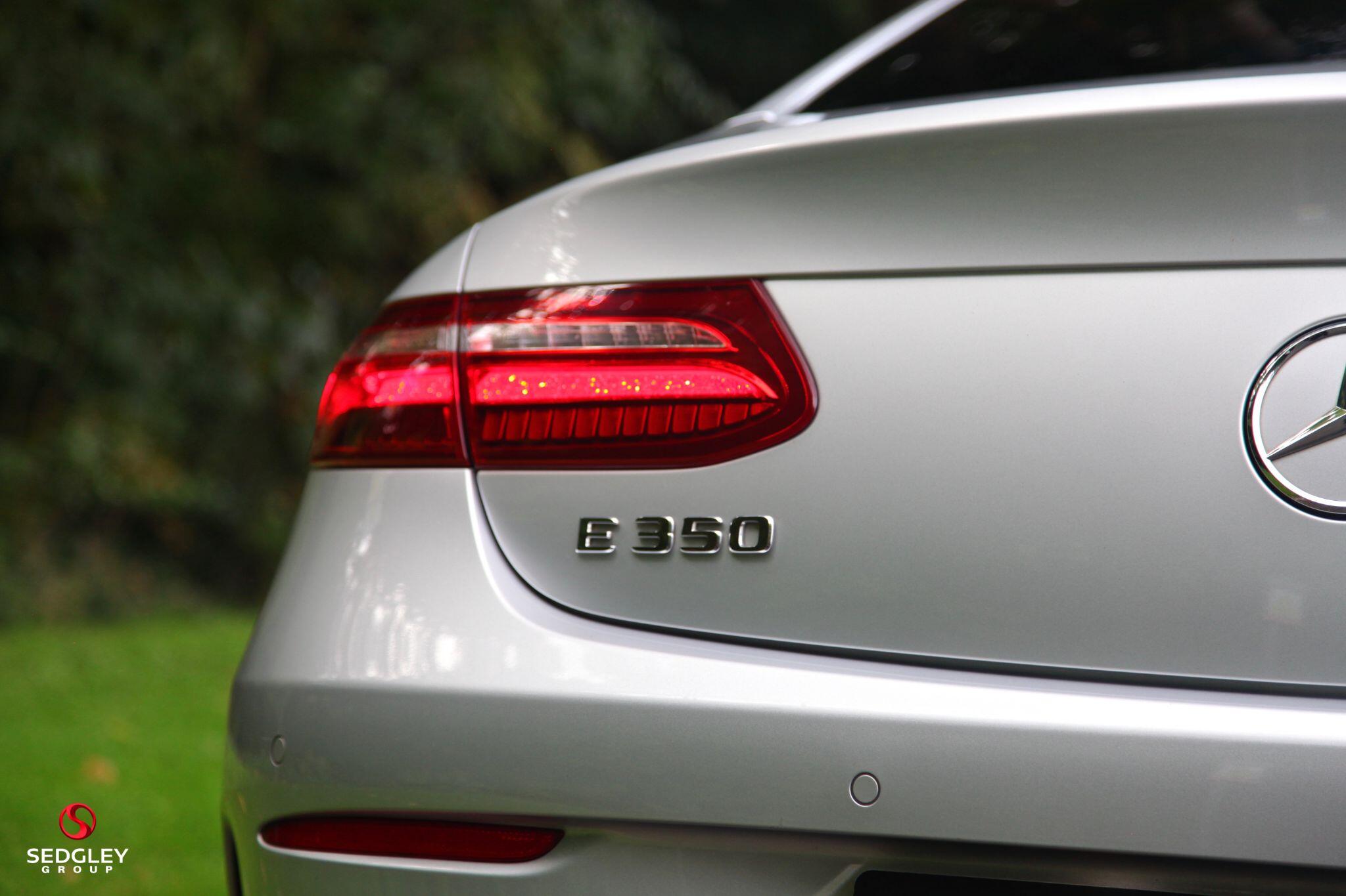 Mercedes-Benz E Class view 11