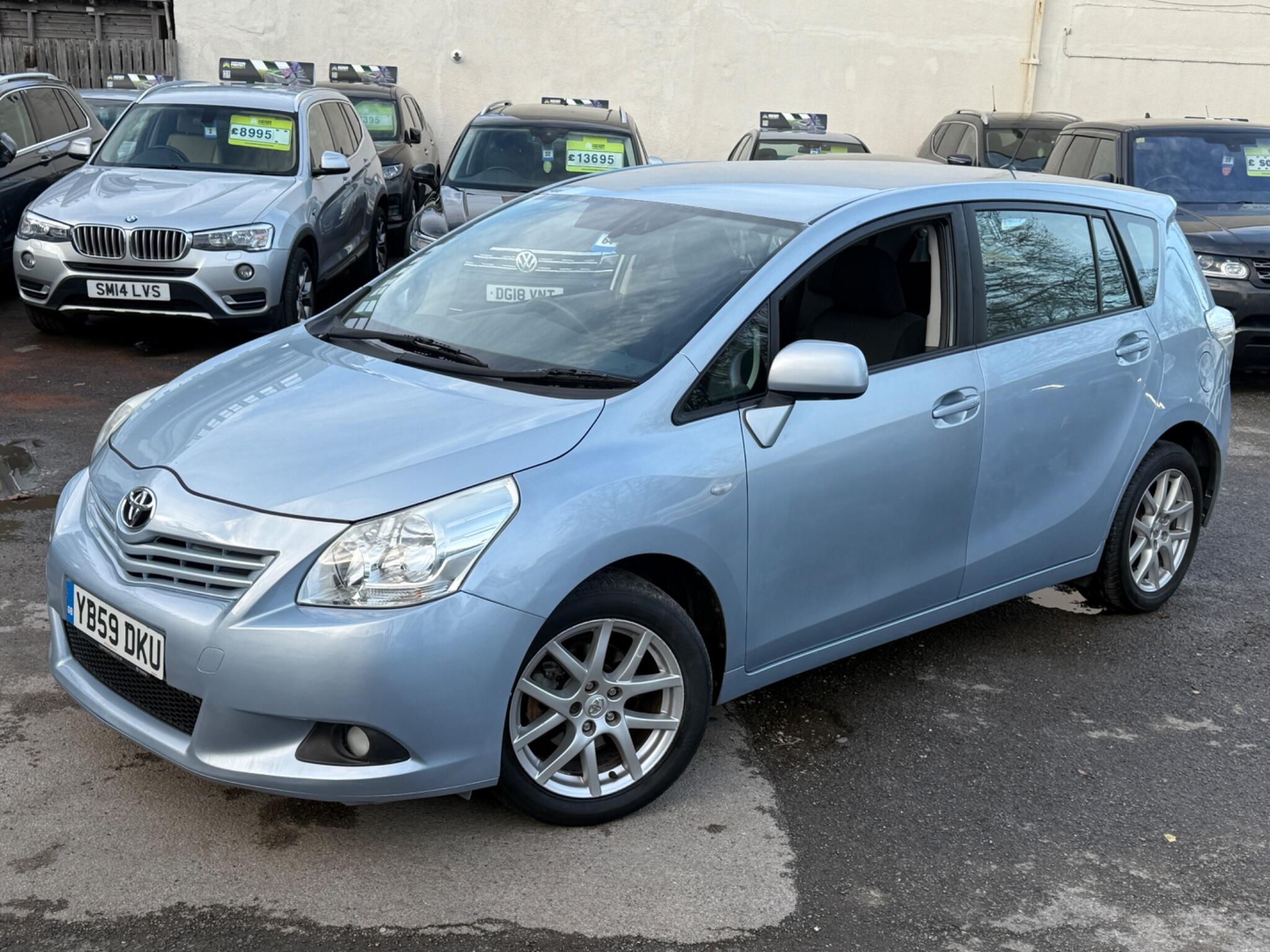 Toyota Verso - Image 10