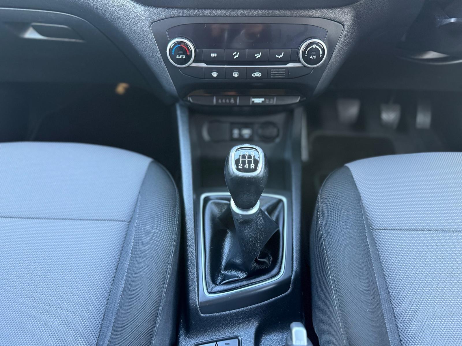 Hyundai I20 view 20