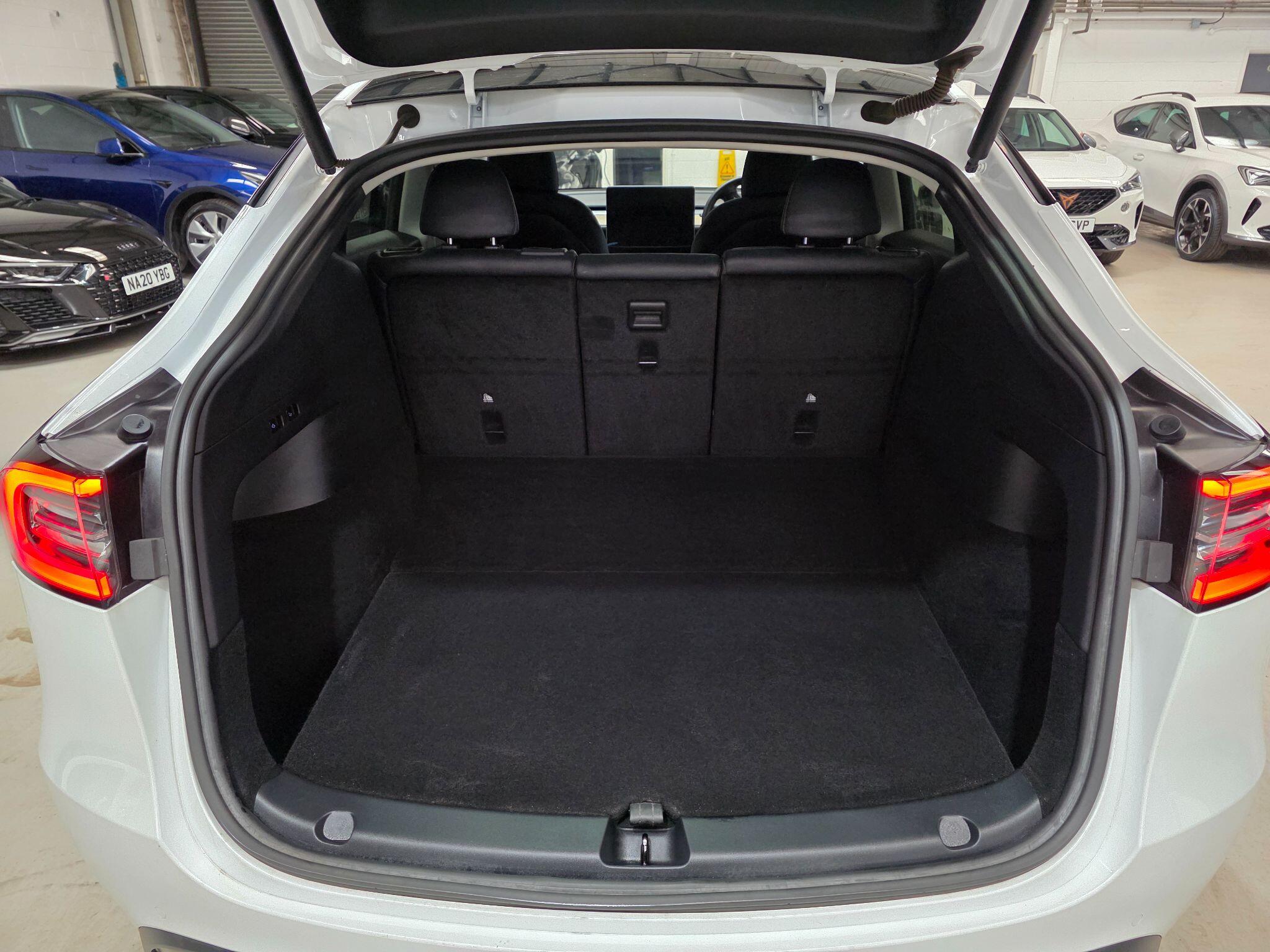 Tesla Model Y view 33