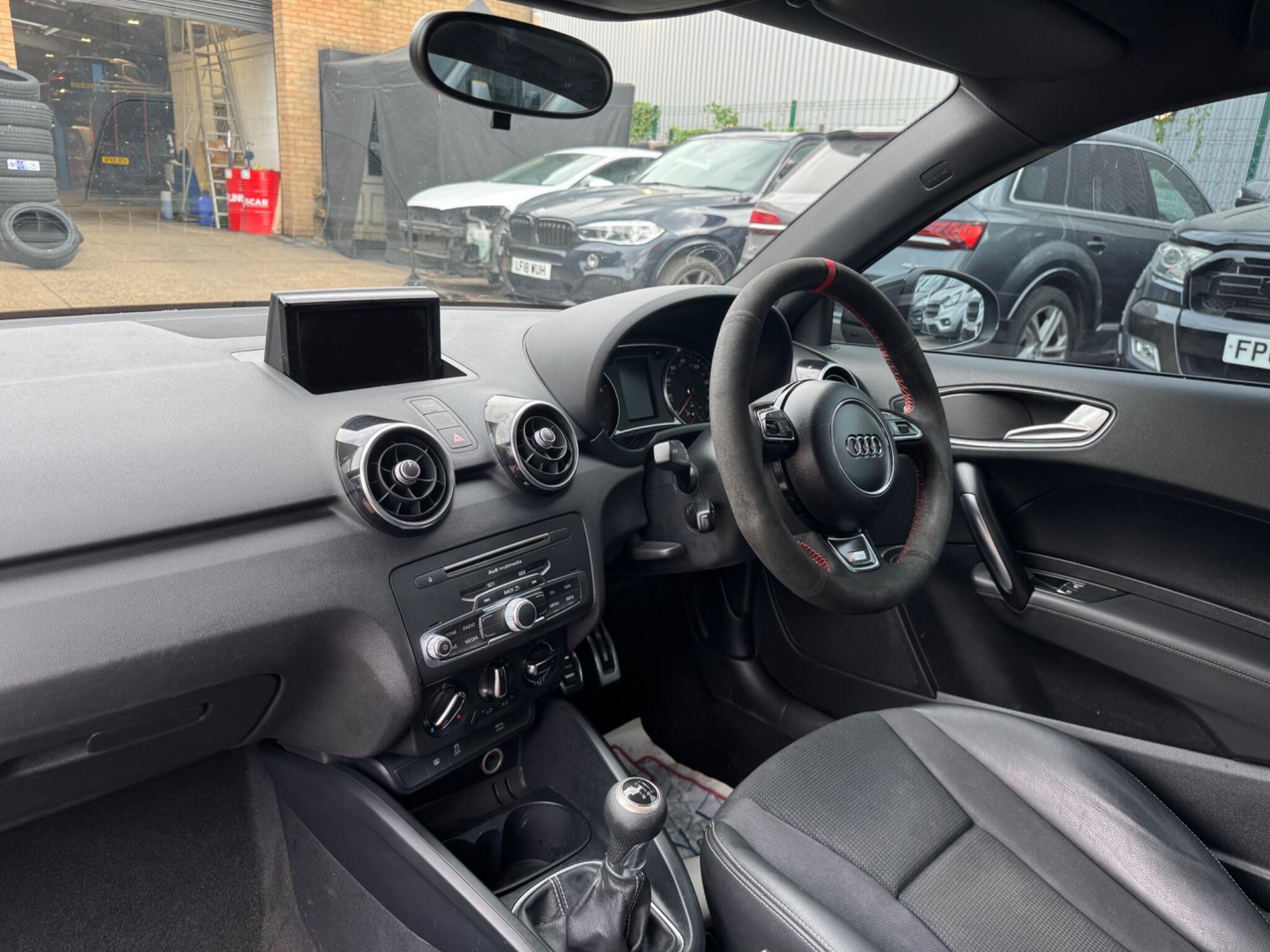 Audi A1 view 11