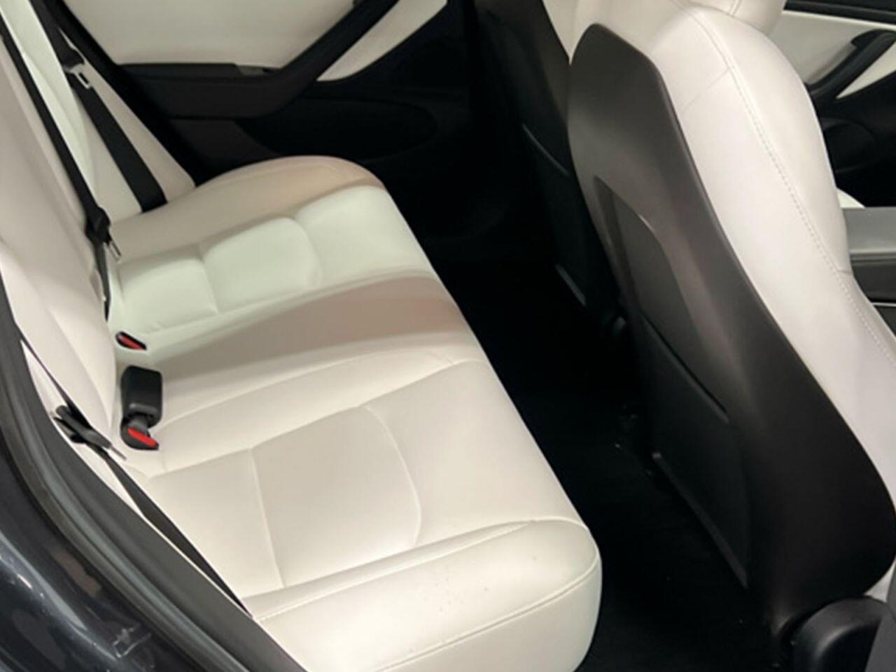 Tesla Model 3 view 8