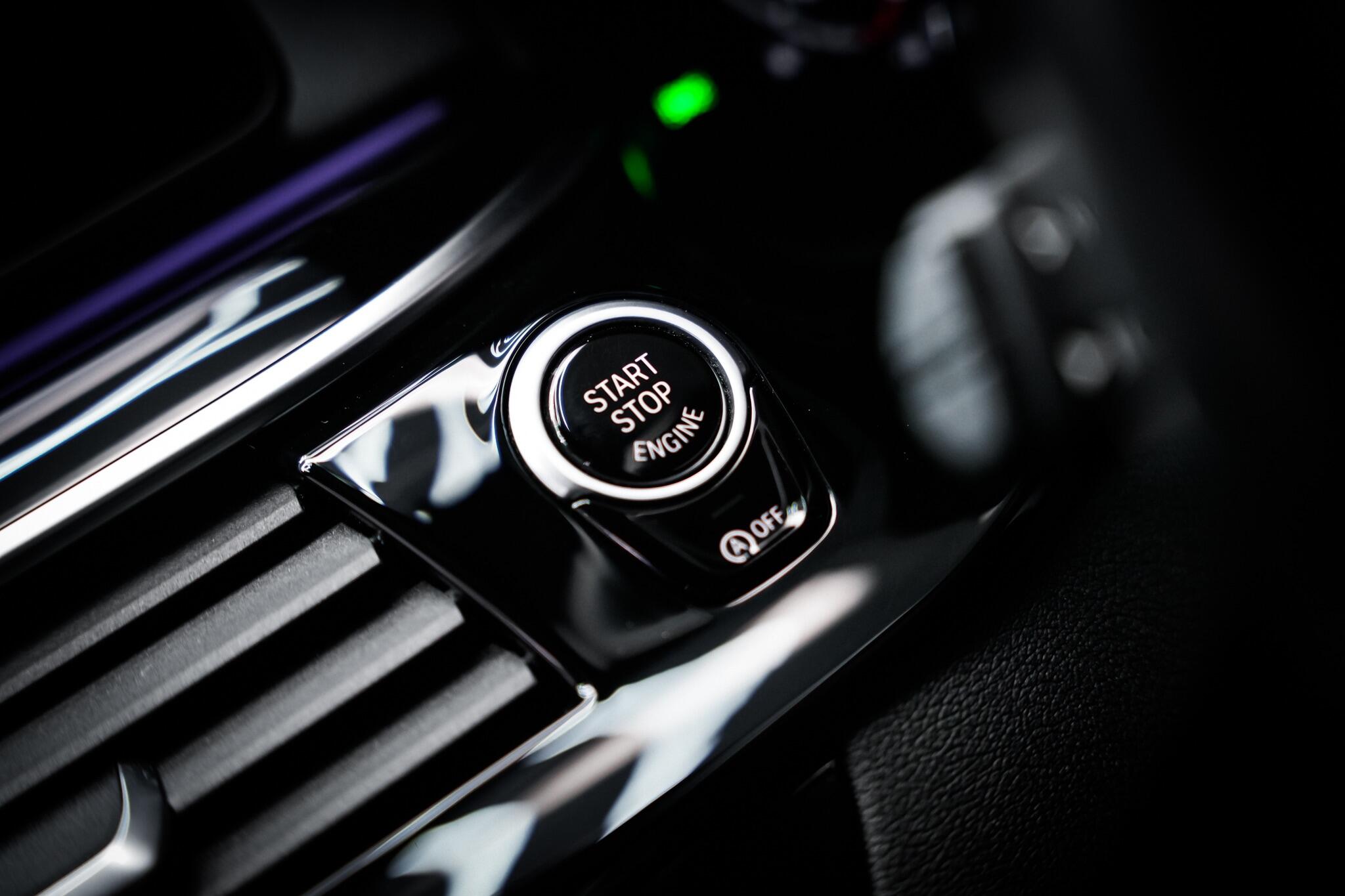 BMW 5 Series view 44