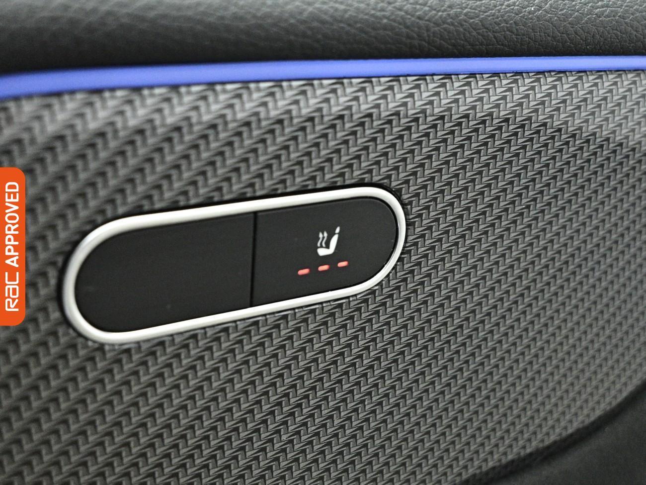 Mercedes-Benz GLB view 17
