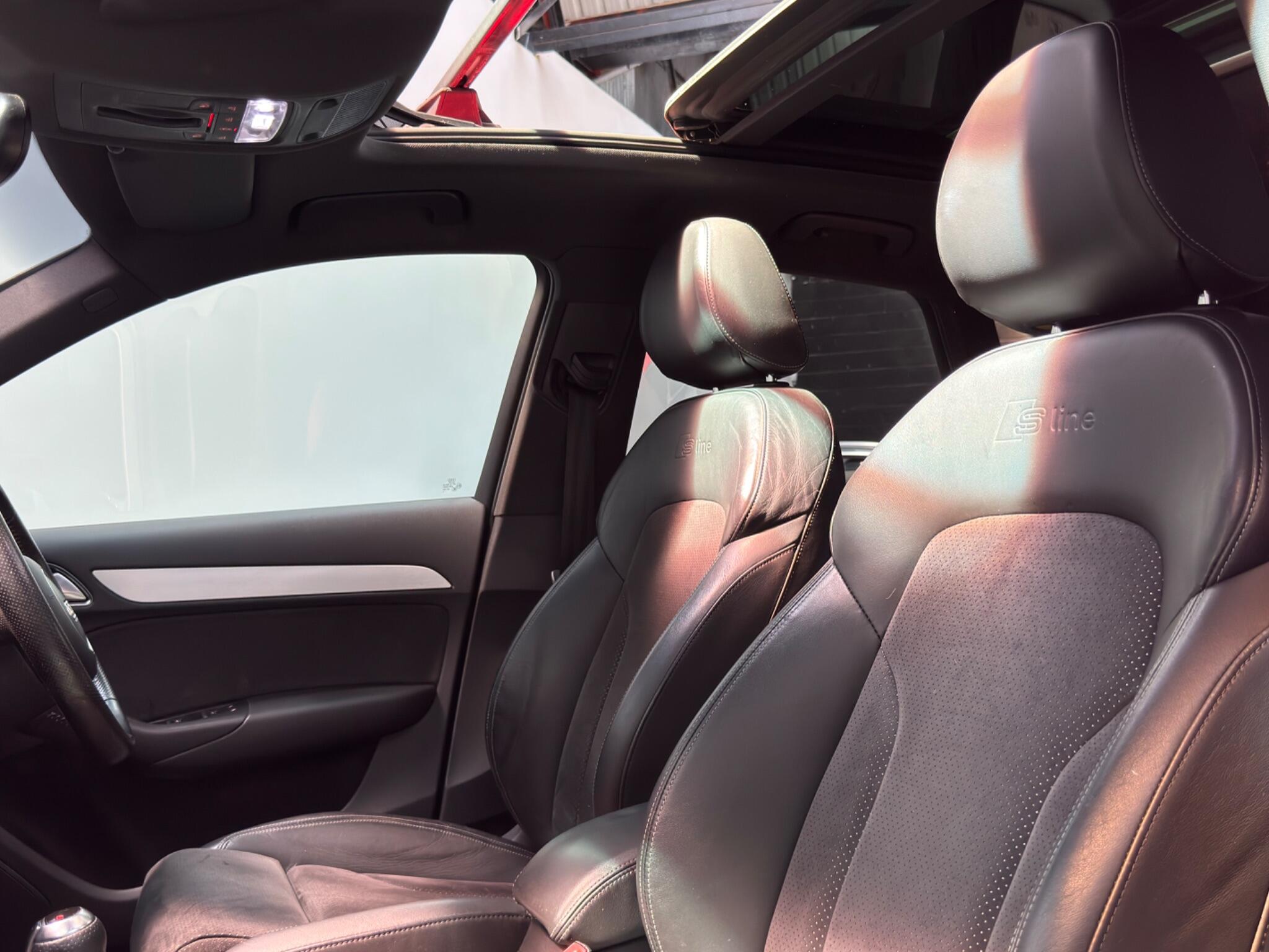 Audi Q3 view 45