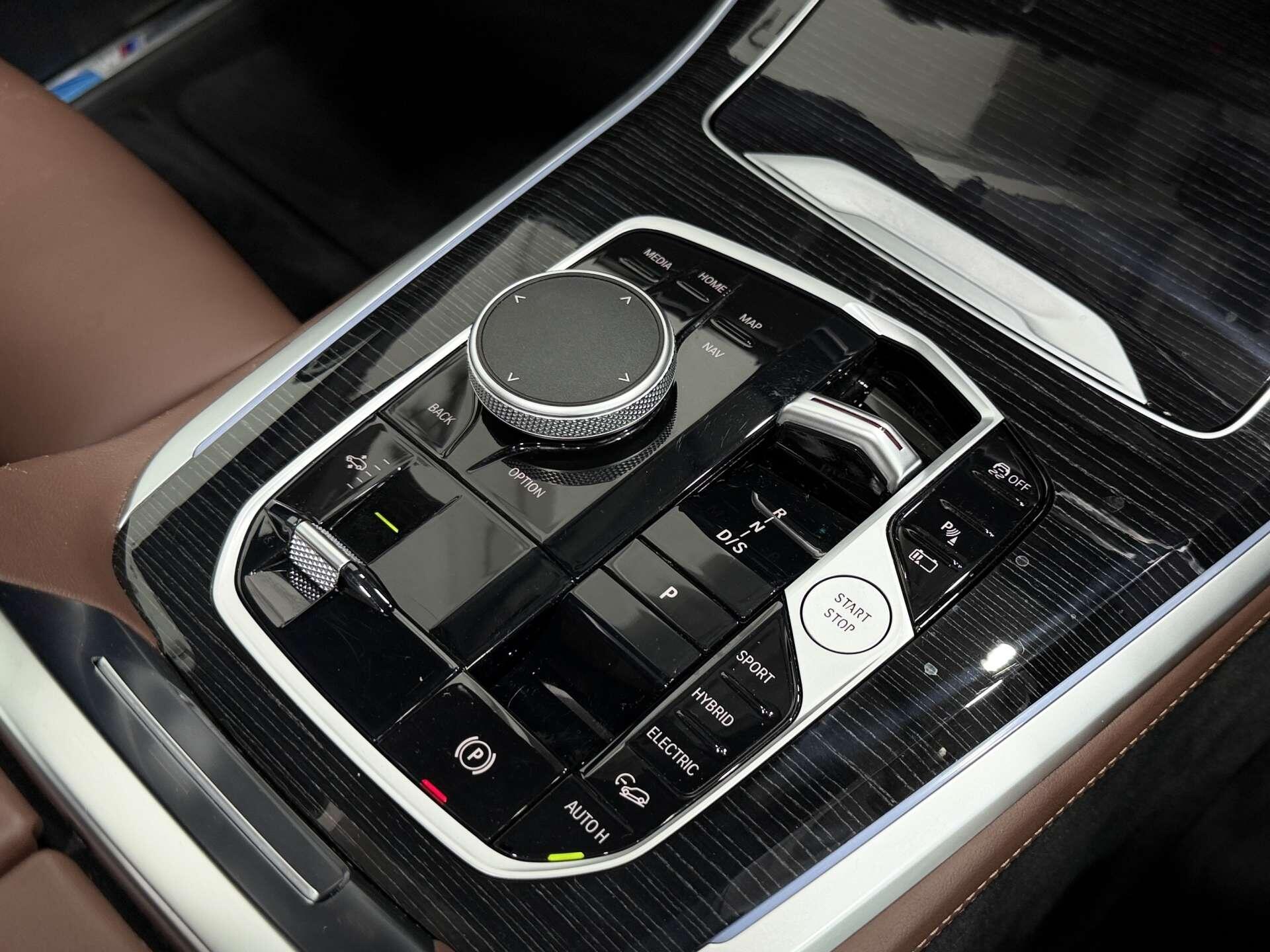 BMW X5 view 43