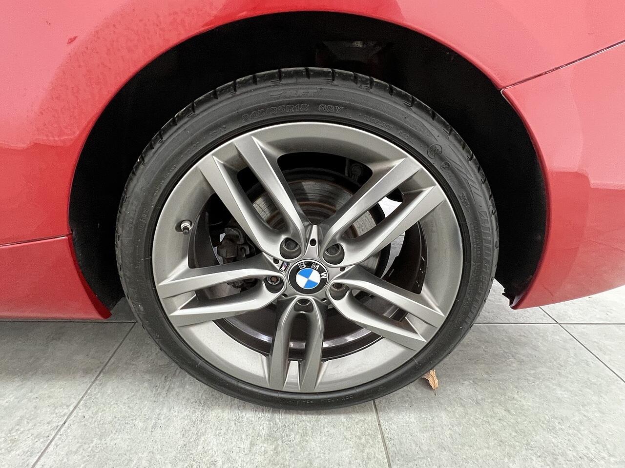 BMW 2 Series view 19
