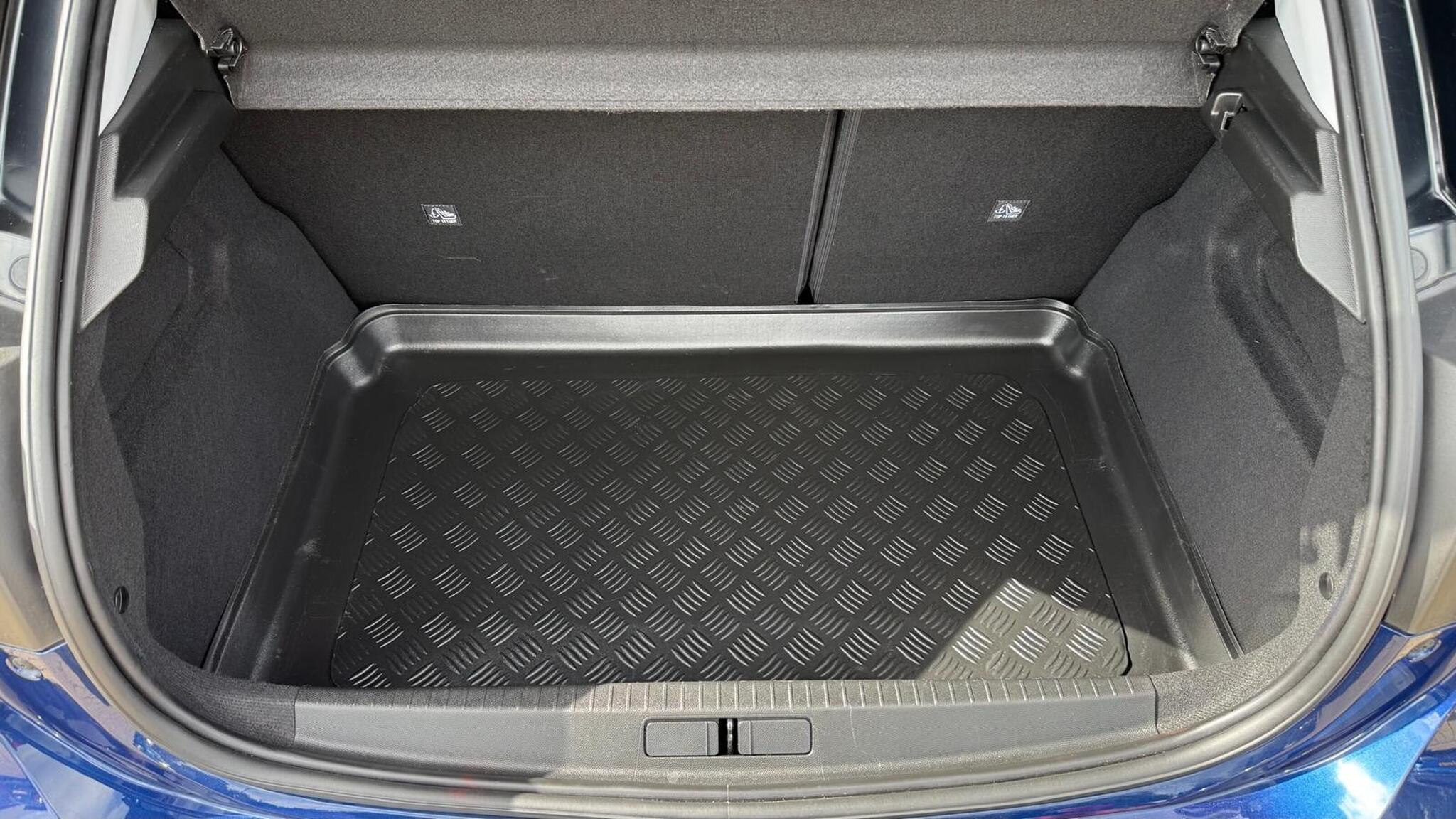 Vauxhall Corsa view 9