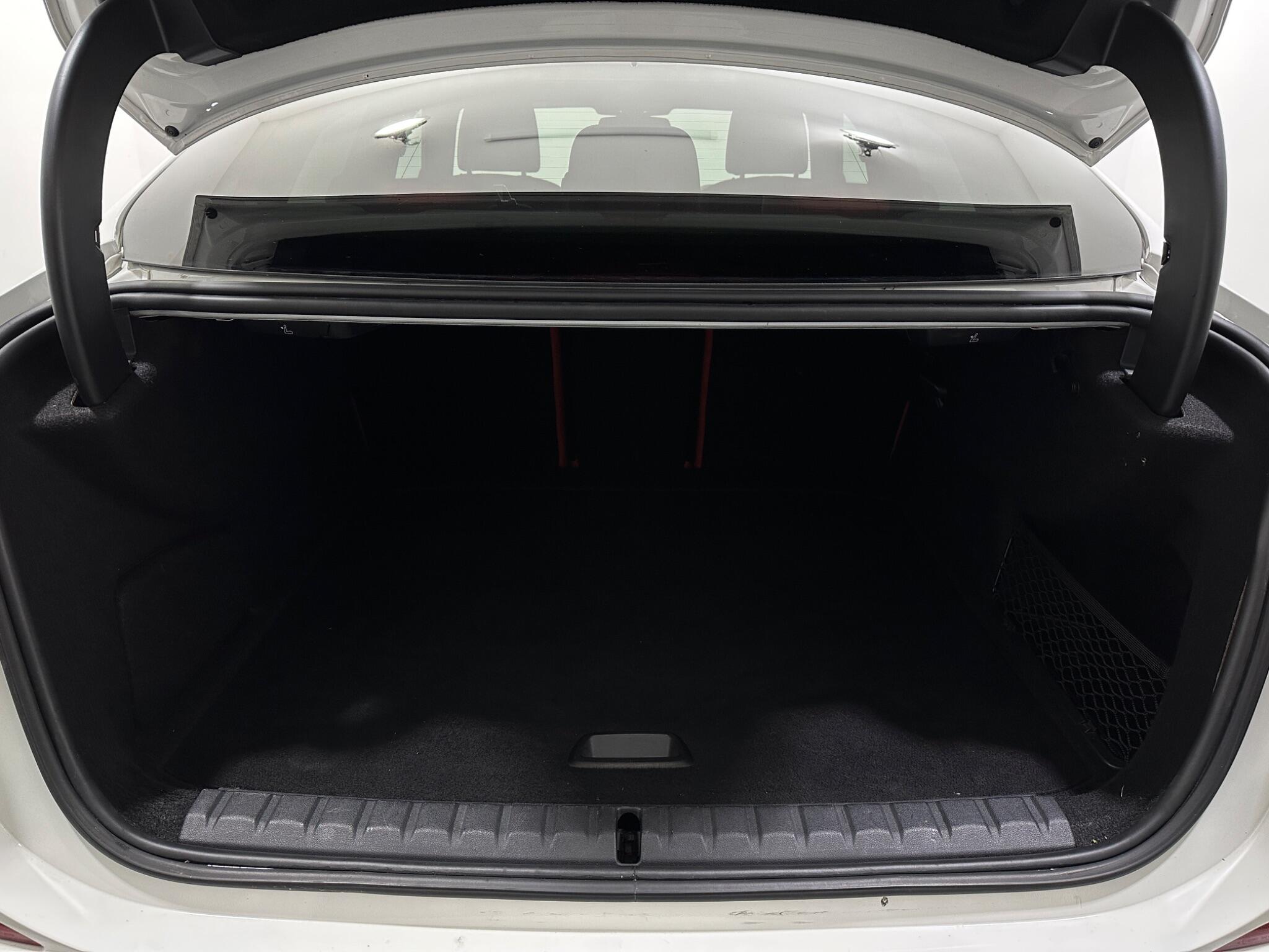 BMW 2 Series view 48