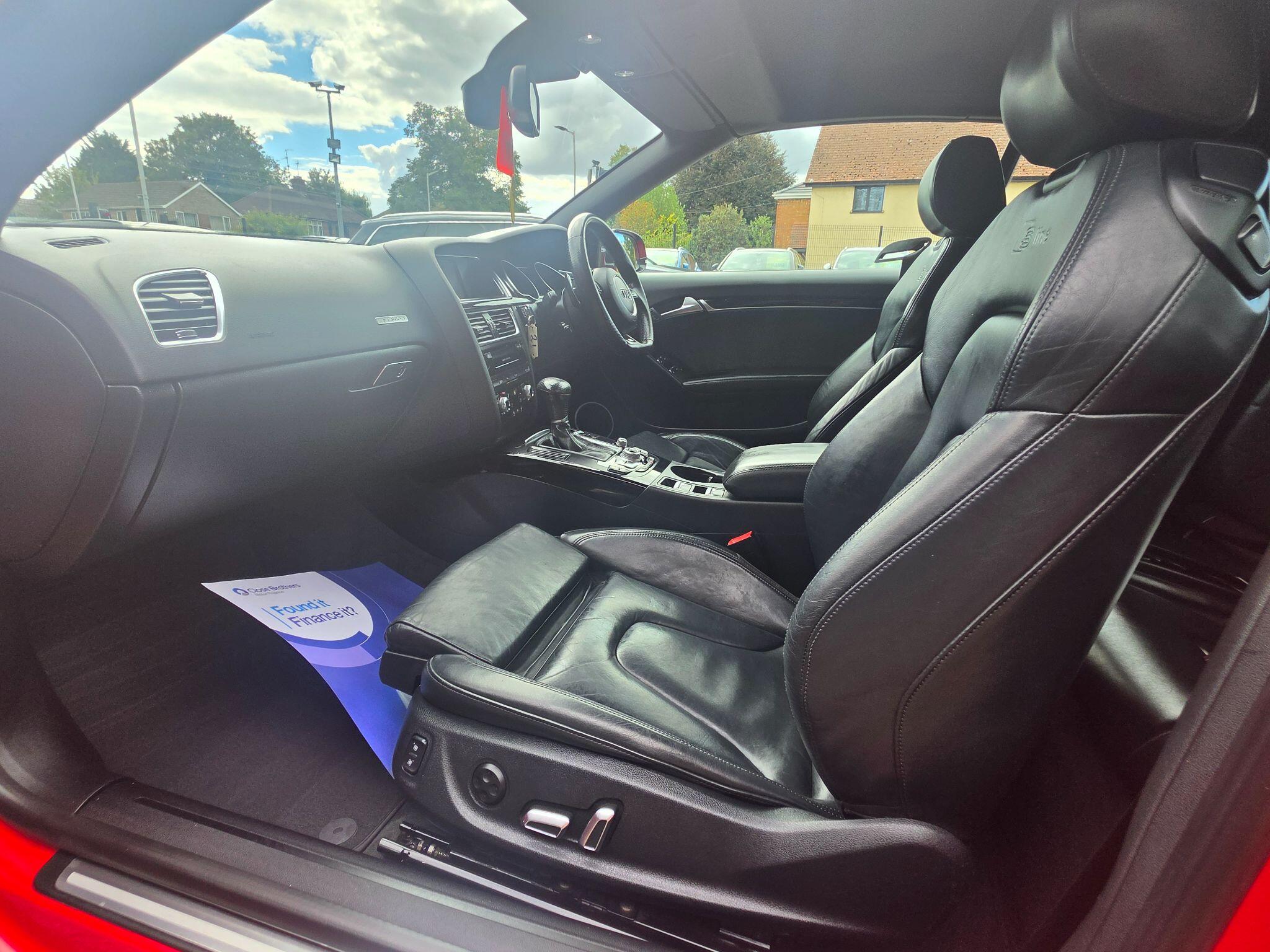 Audi A5 Cabriolet view 27