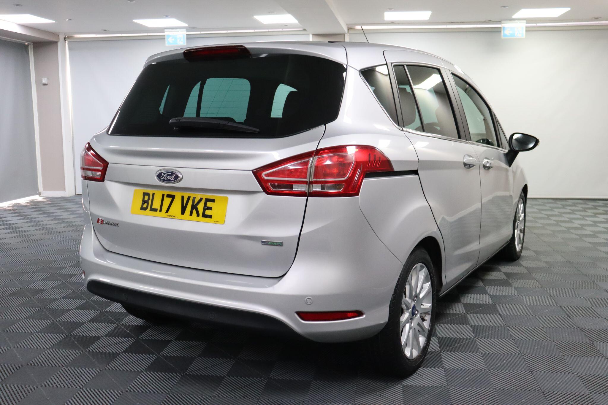 Ford B-Max view 22