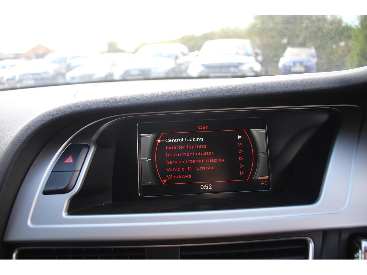 Audi A4 view 17
