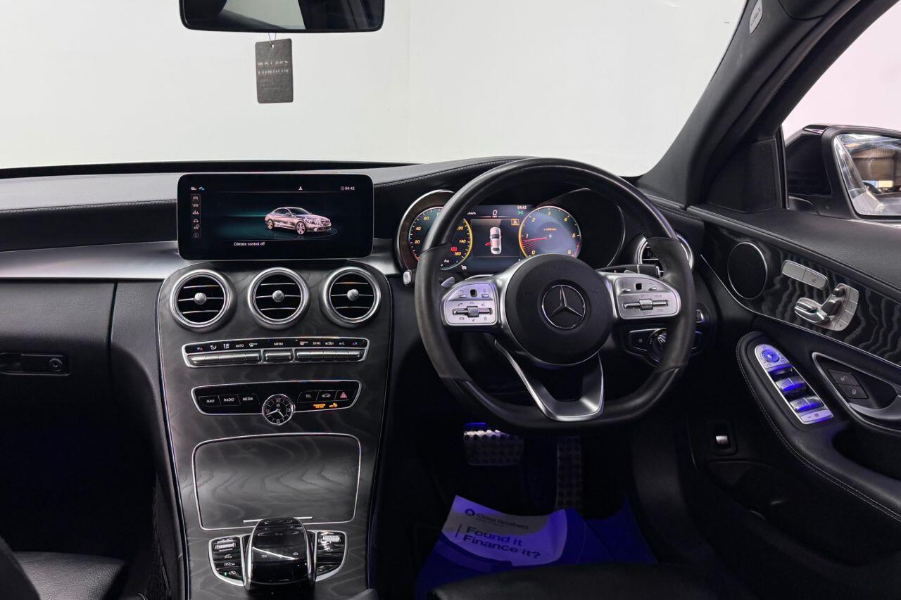 Mercedes-Benz C-Class view 54